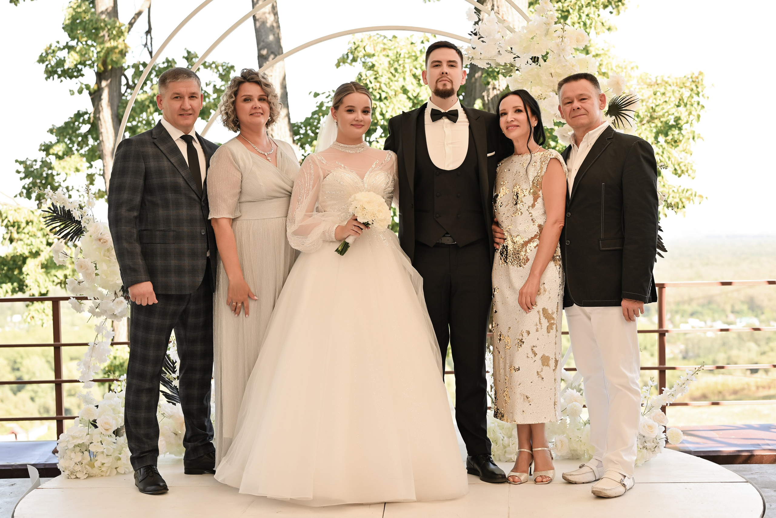 R & A. Свадебный и семейный фотограф в Уфе Александров Максим