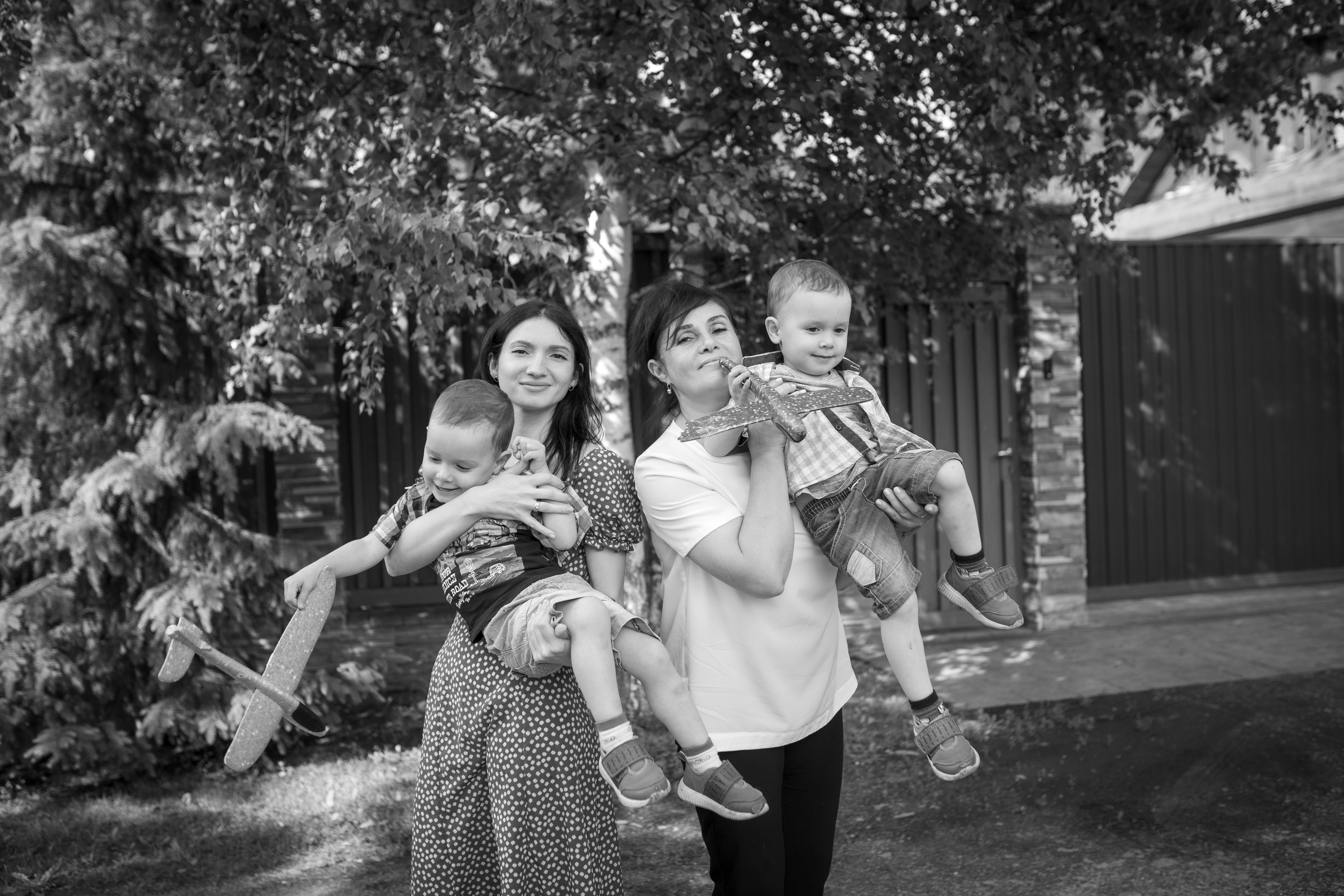 Семейная фотосессия на даче. Фотограф в Железнодорожном и Балашихе