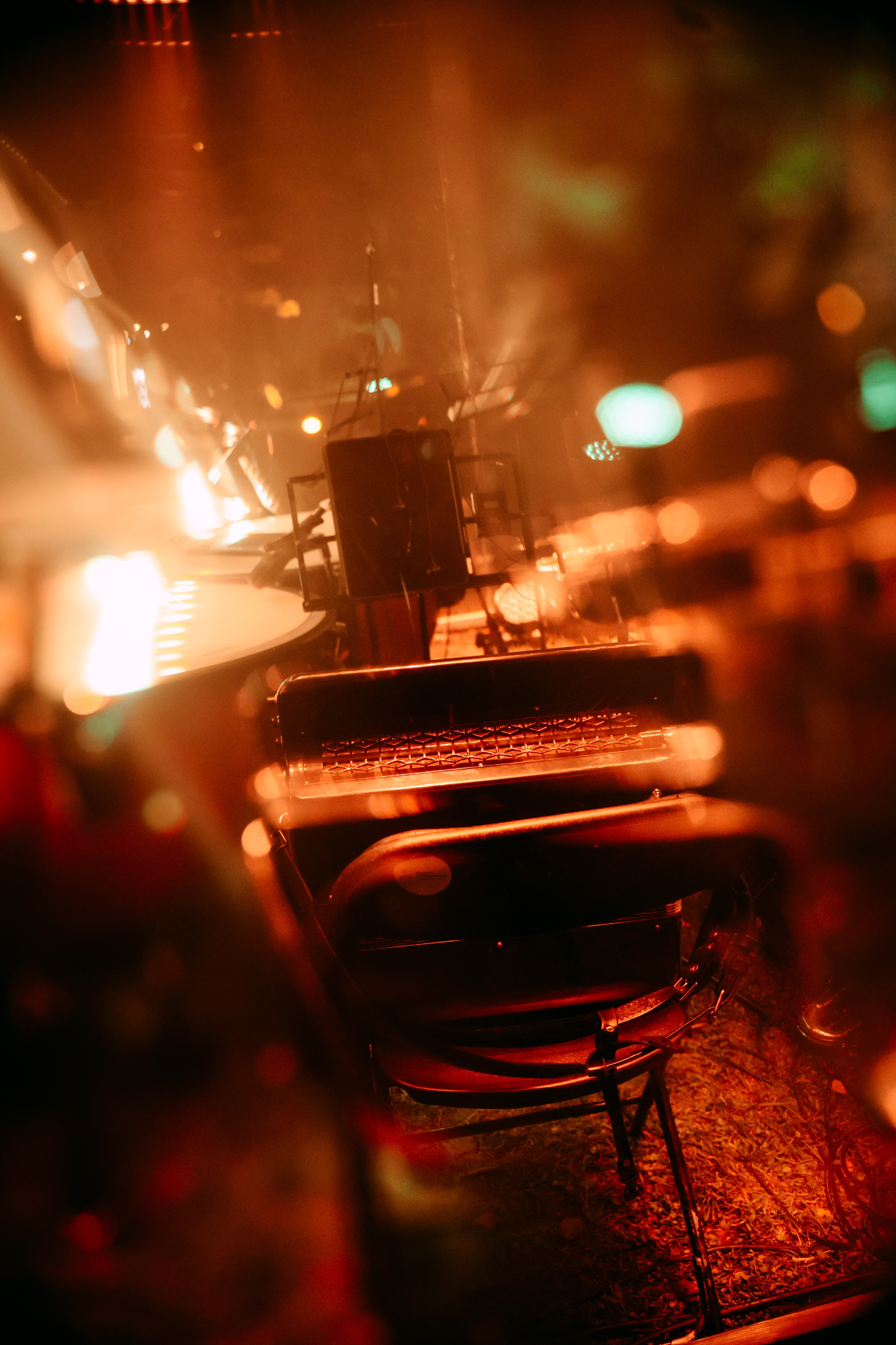 Synesthesia|Черное озеро. Главная