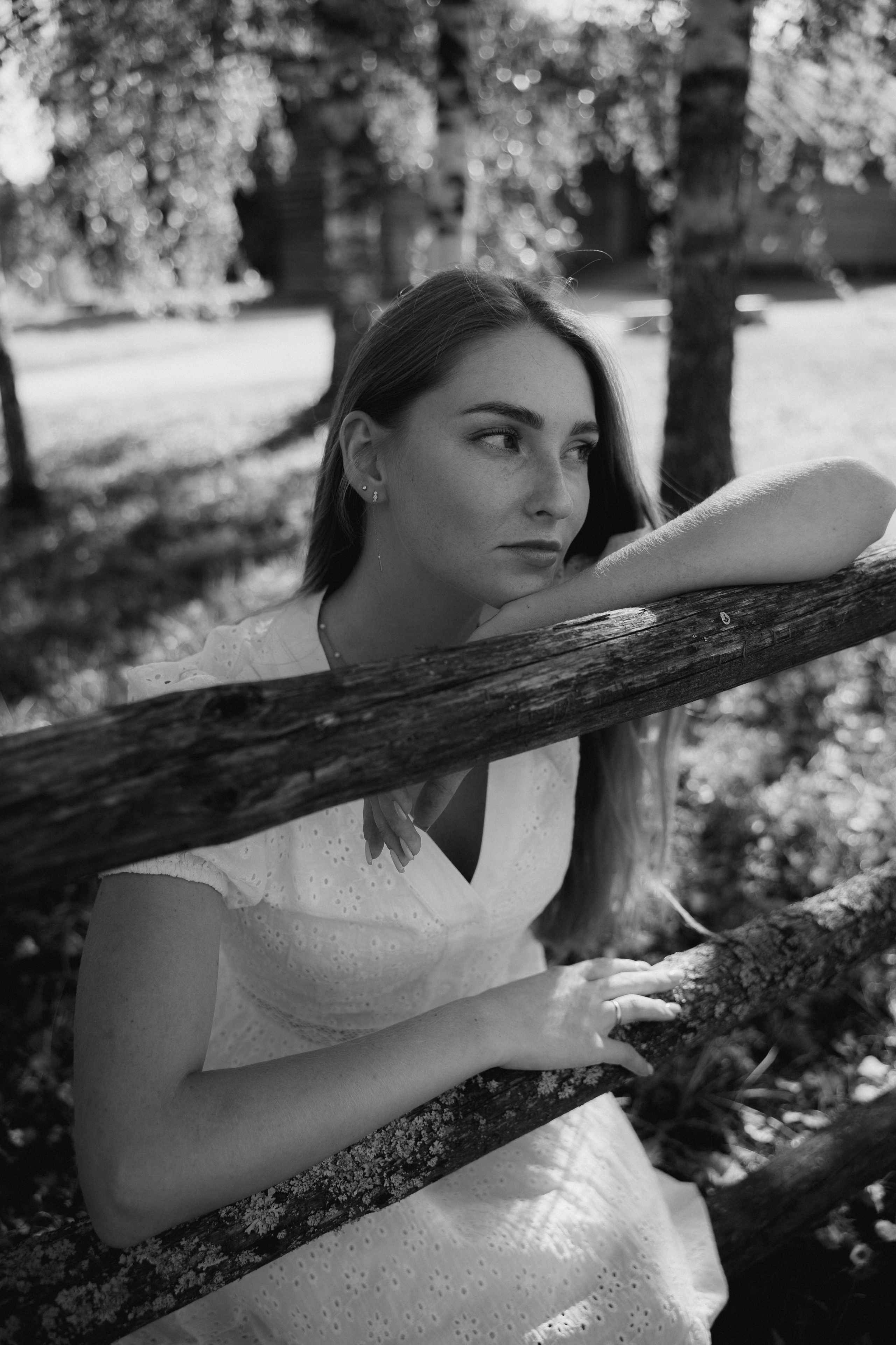 Наталья в Усадьбе Михайловское. Свадебный и семейный фотограф в Пскове и Острове Света Суворова