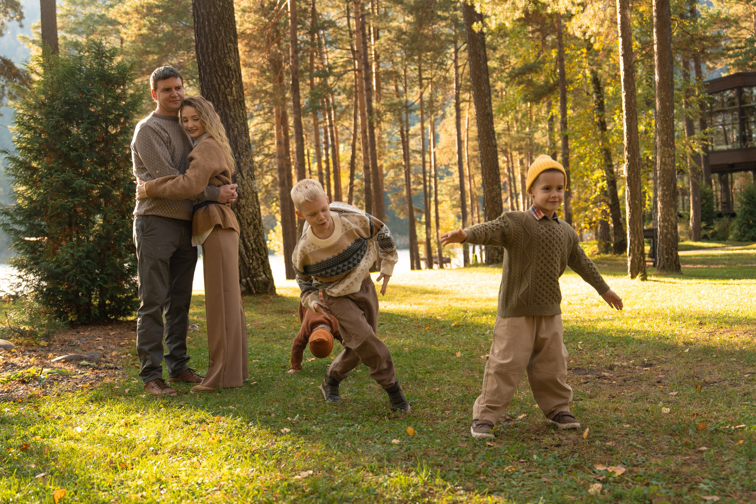 Семейная фотосессия в Москве для большой семьи. Свадебный фотограф в Москве Анна Полушина