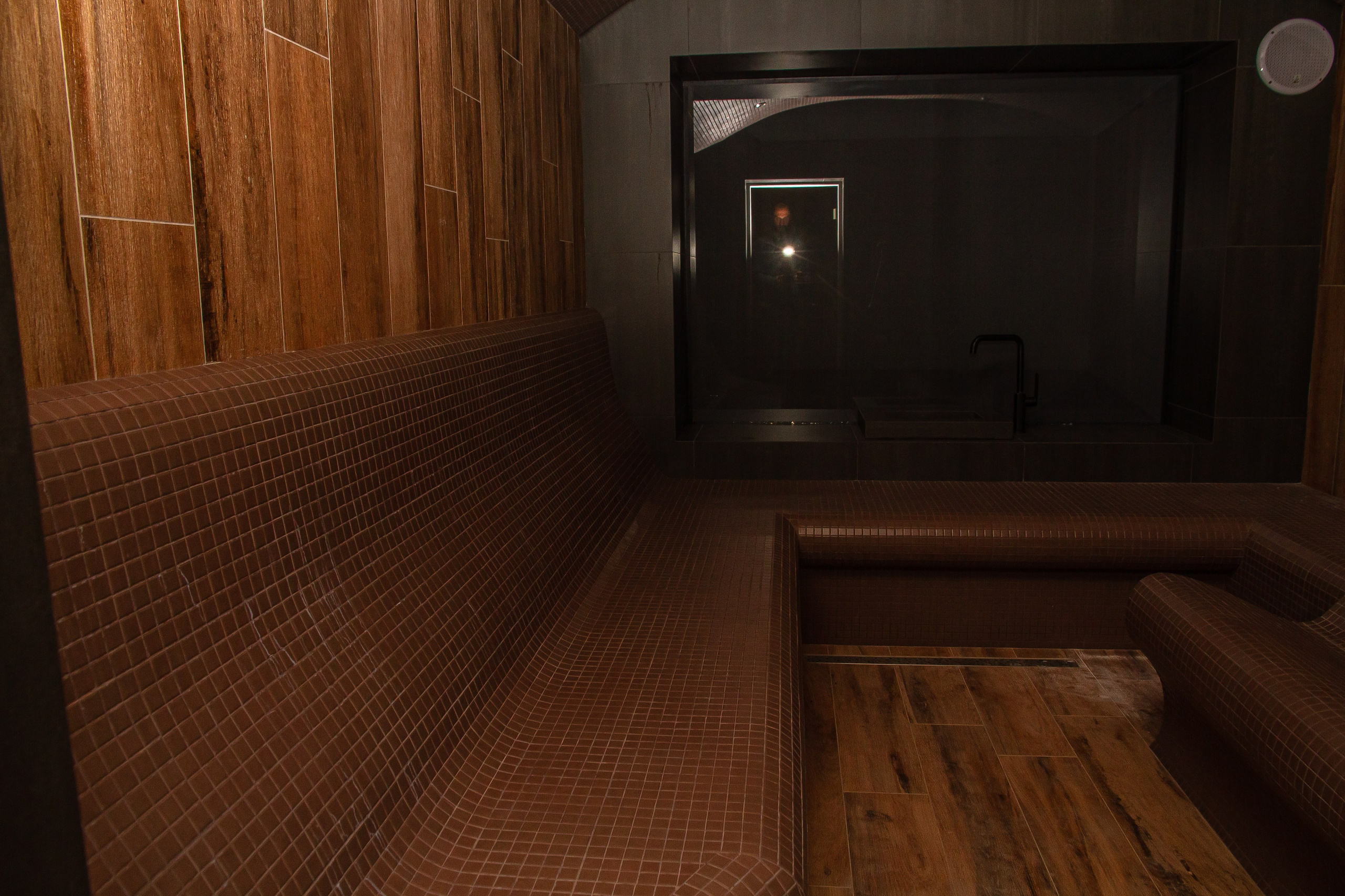 Дом 1. Фотограф Антон Катунин | Симферополь