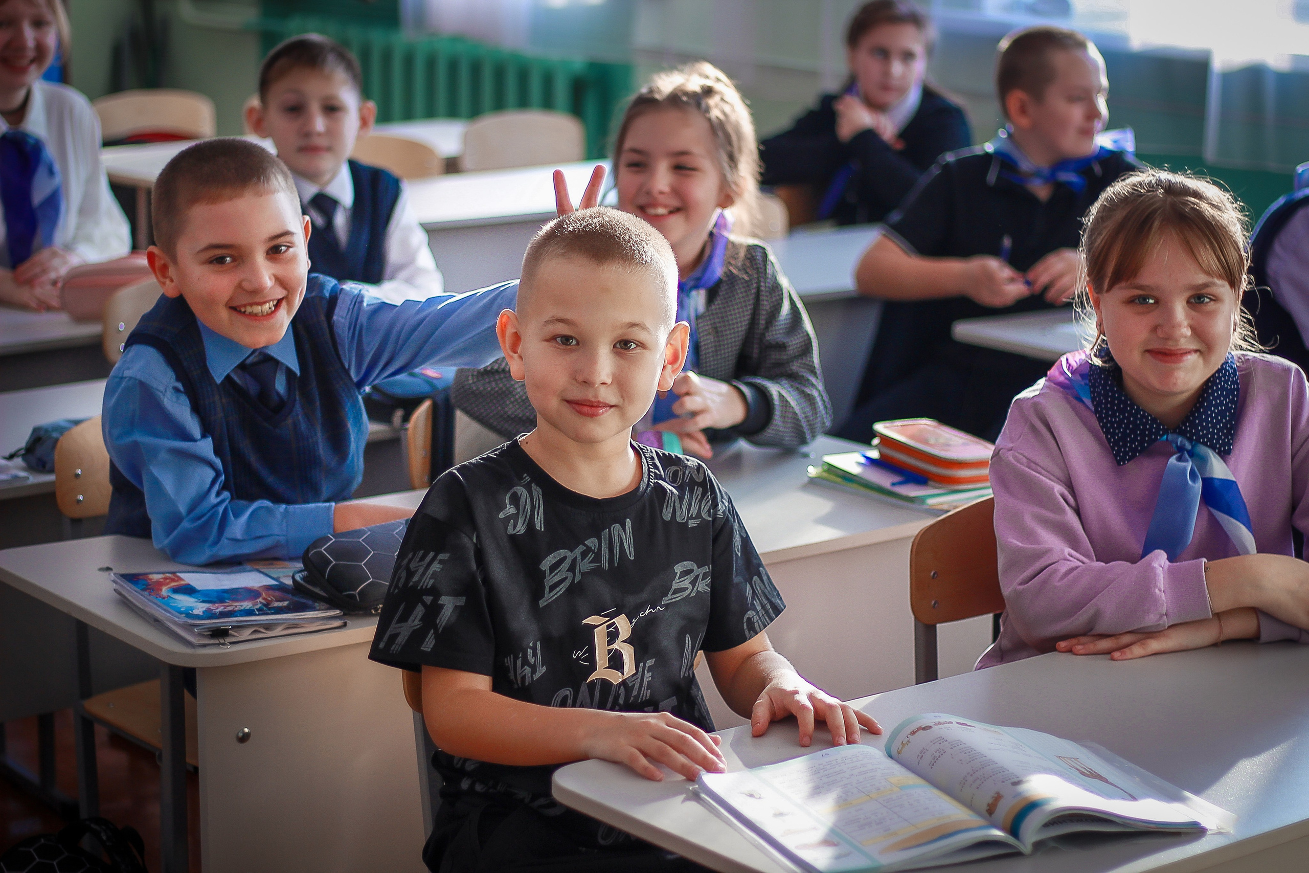 Начальная школа. Выпускные альбомы для школ и Детских садов в Барнауле /Выпускные/Свадебные/Детские/Семейные и др. виды съёмок /Фотограф Вера Валейко