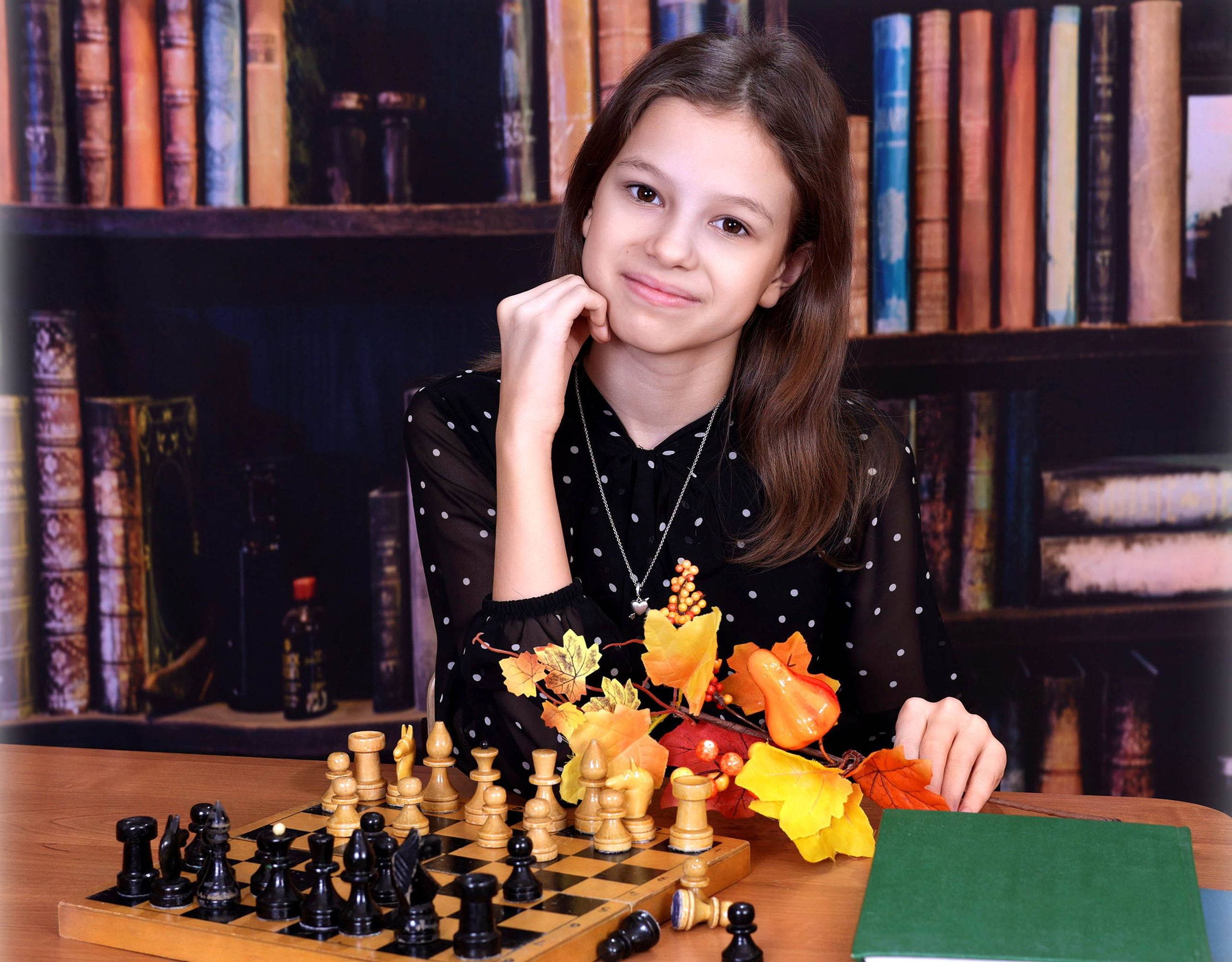 Начальная школа в школе образцы. Выпускные альбомы в г. Самара, Самарская область