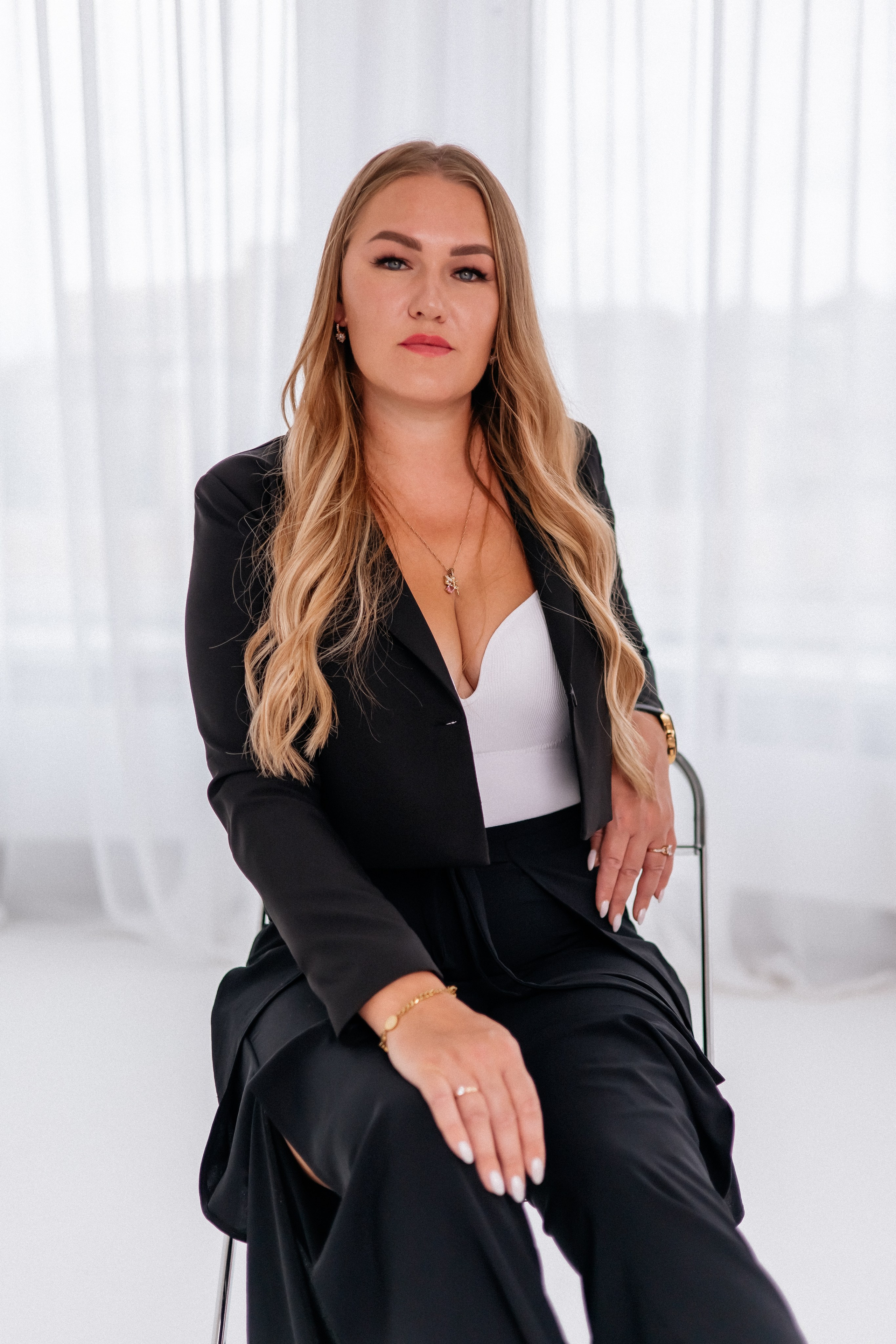 Мастера по наращиванию волос. Светлана Ванцлав — фотограф Минск, Беларусь