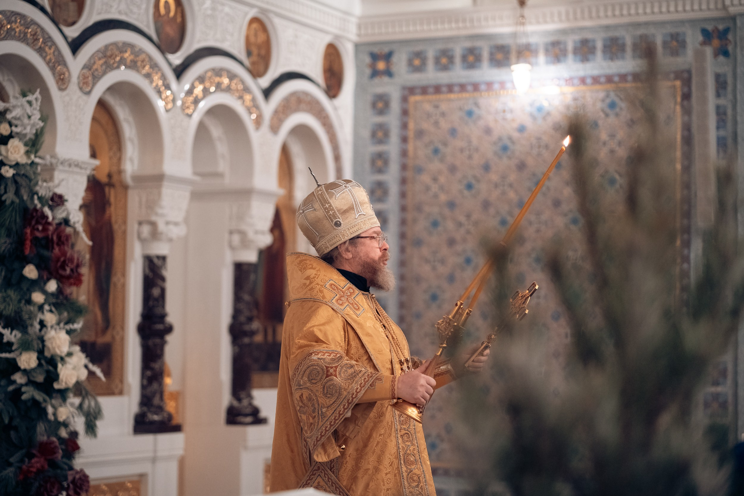 Божественная Литургия в новогоднюю ночь 2025 г, Херсонес Севастополь. Церковный фотограф Севастополь