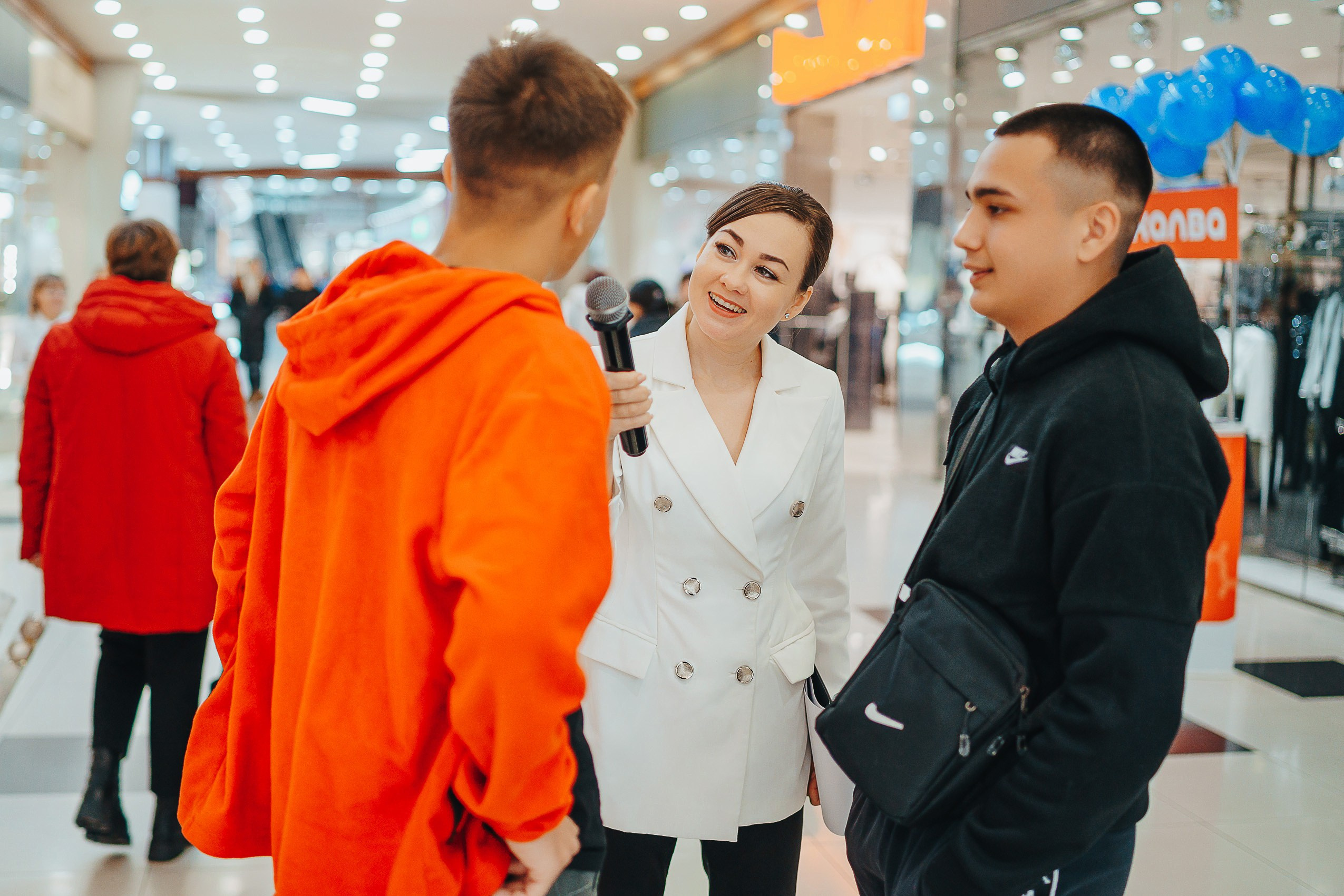 Совкомбанк Халва промо. Репортажный (Event) фотограф в Барнауле | Даниил Маркин | Качество и вайб