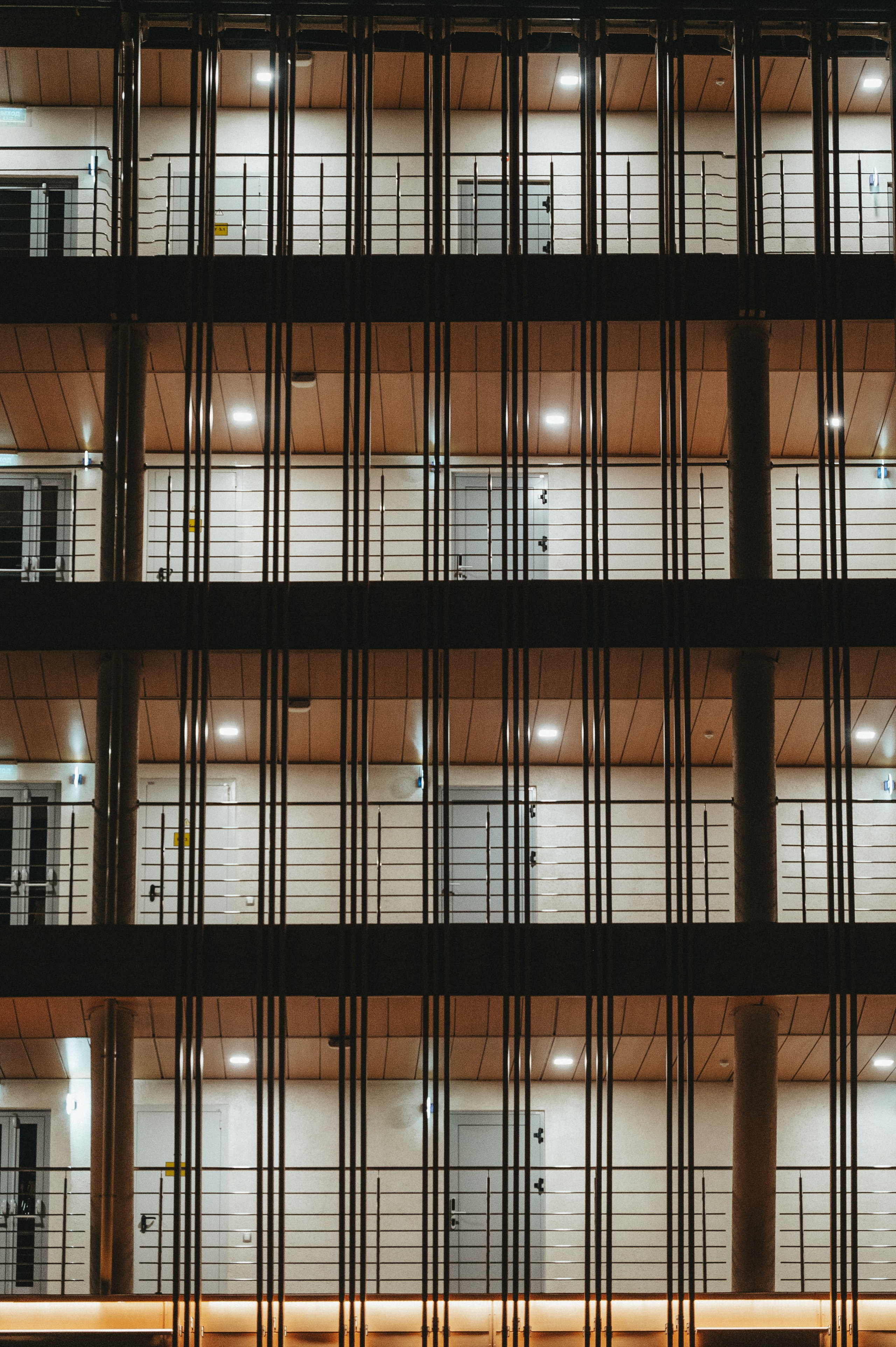 Вечерняя экстерьерная съемка ресторана в Ростове-на-Дону