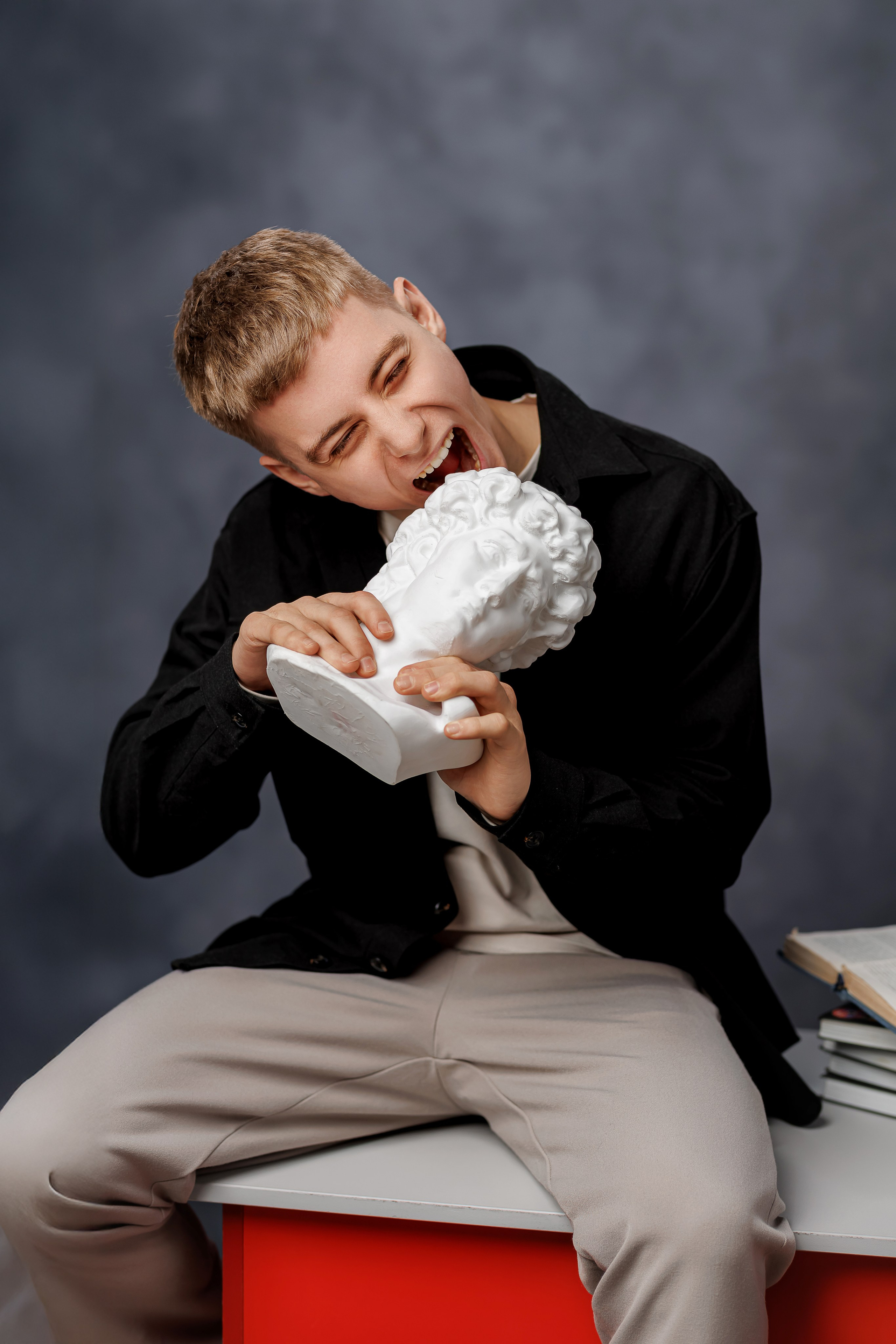 Портреты на однотонном фоне. Семейный и детский фотограф Комина Елена, Власиха, Одинцово