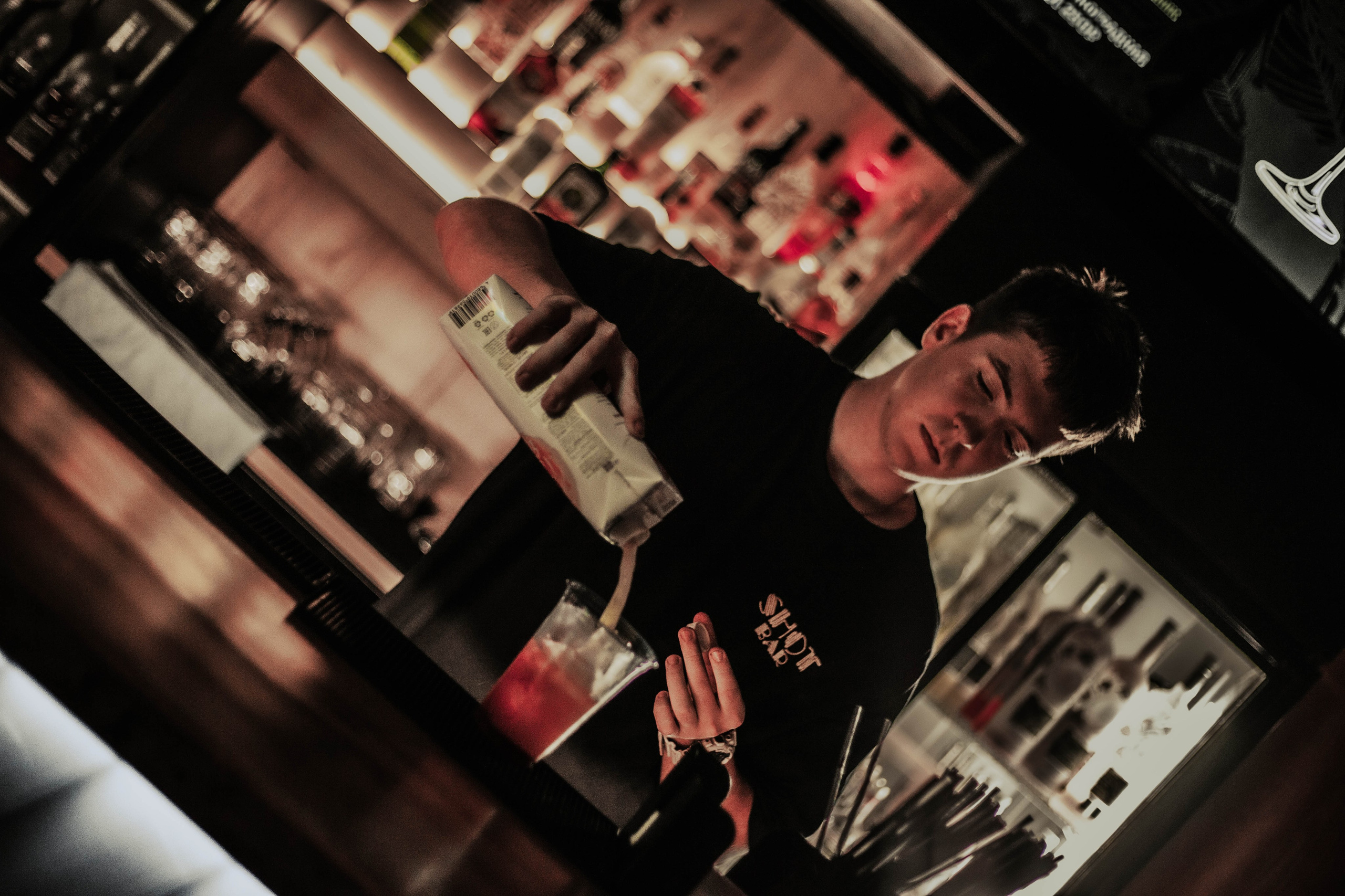 Шот Бар. Уличный фотограф Города N