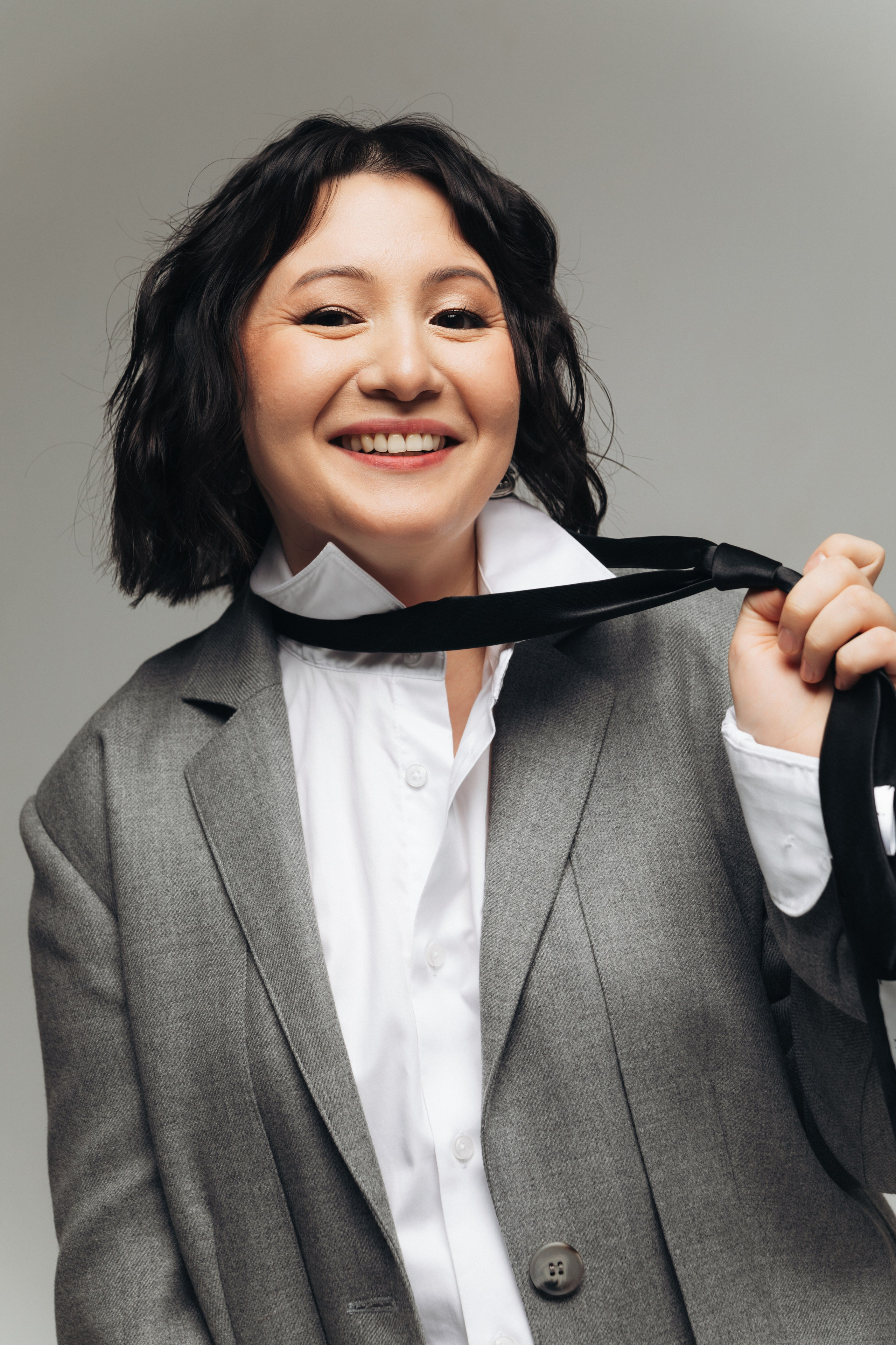 деловой портрет СПб, фотосессия для контента, деловая фотосессия, женский портрет, фотограф Питер, фотограф СПб, фотограф Петербург, черно-белая фотосессия, Вежновец Светлана фотограф