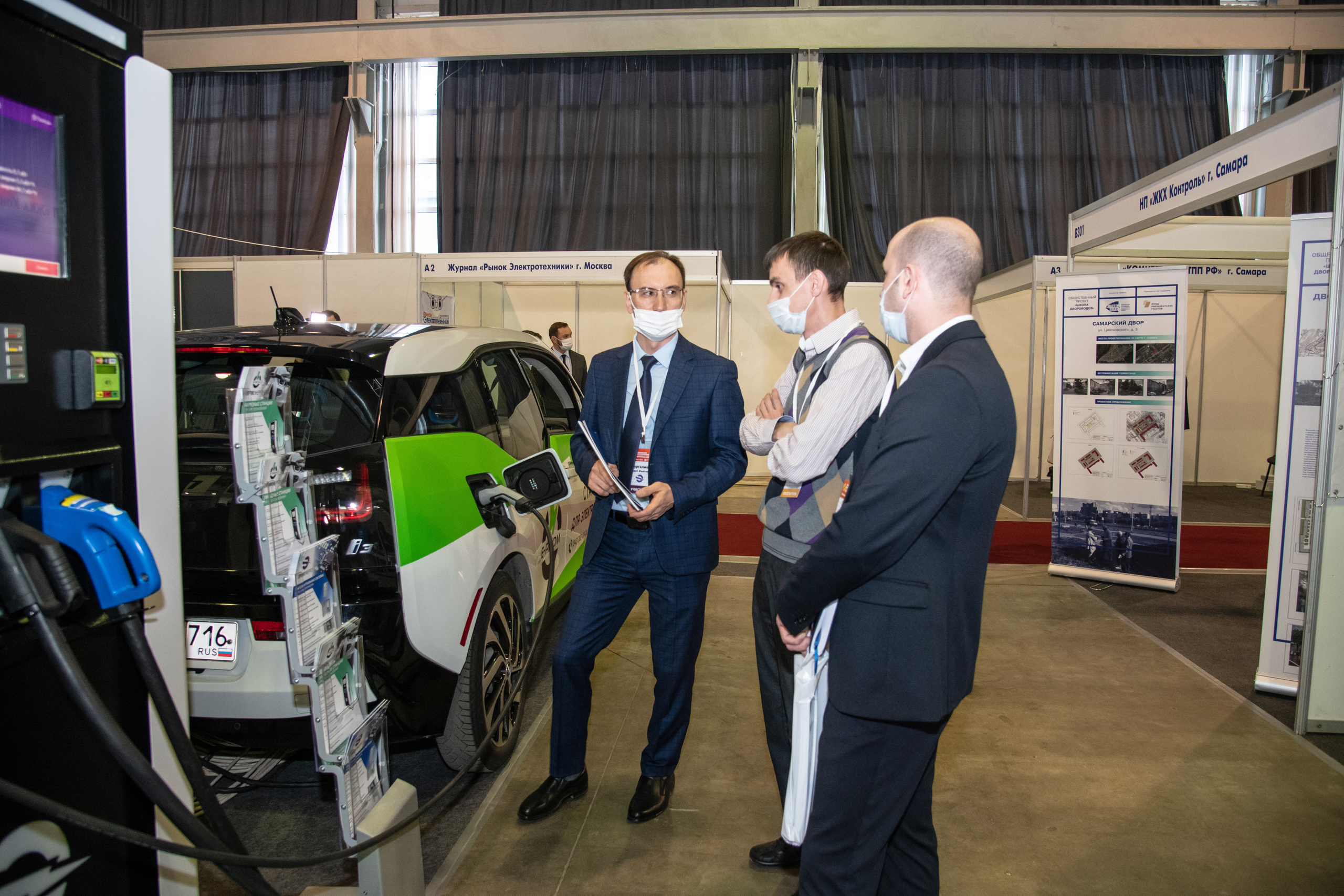 Выставка. Свадебный и семейный фотограф в Самаре Марина Алексеева