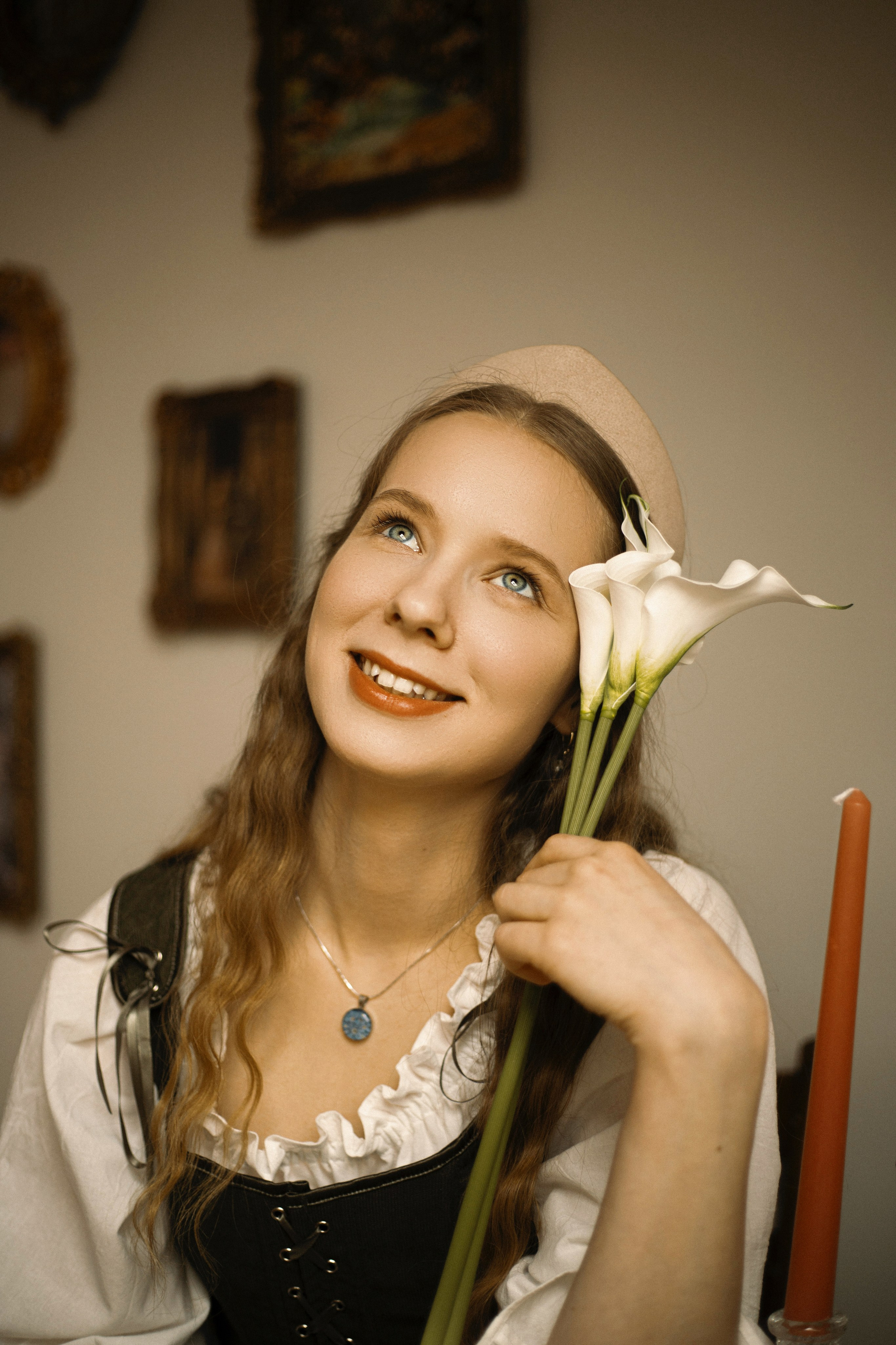 Полина: винтажная студия