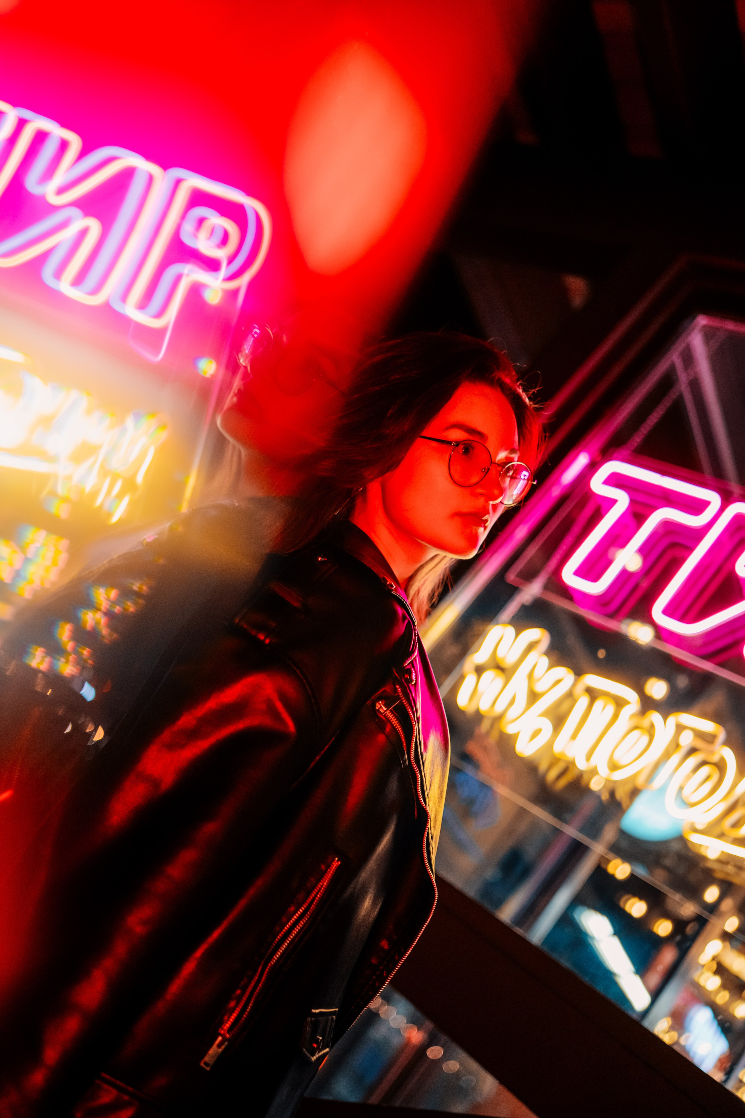 Юля | Палитра неоновых огней. Felixtones