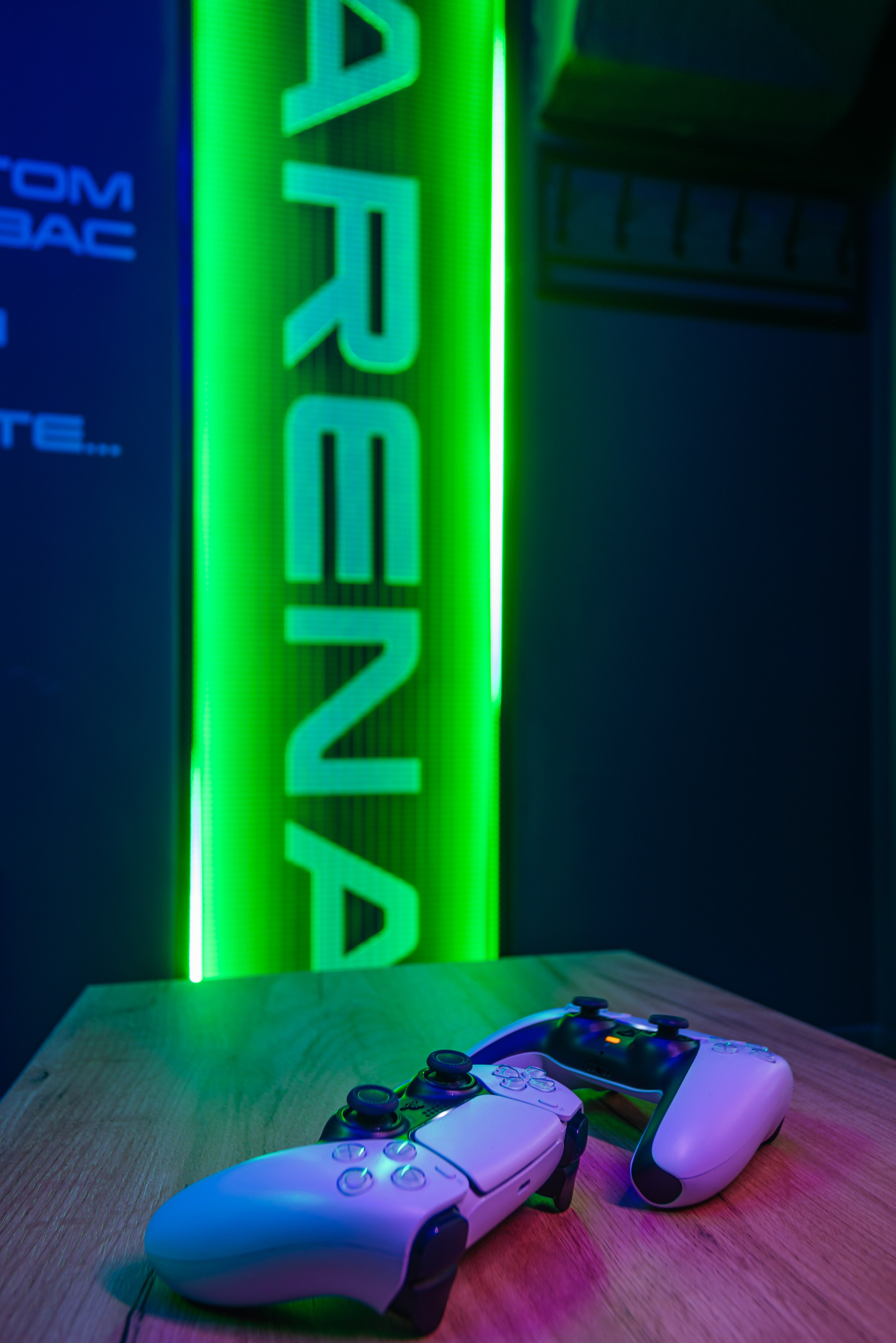 Фотосъемка для компьютерного клуба. Интерьерный и репортажный фотограф в Санкт-Петербурге