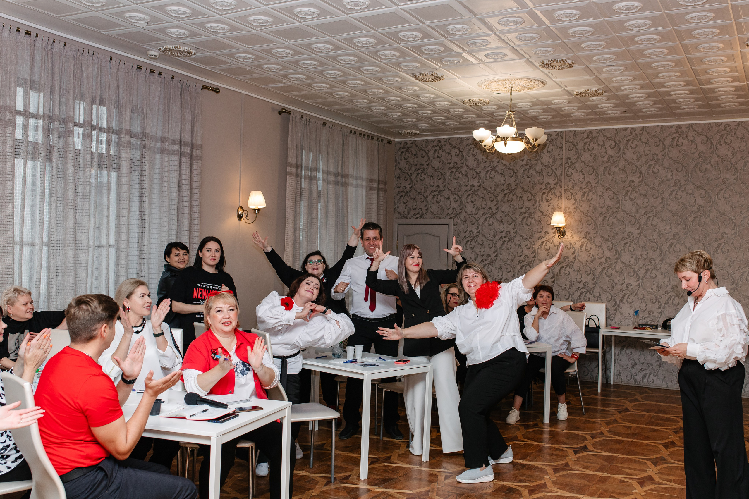 Мастер-класс для банкетных ведущих. Октябрь 2024. Фотограф Пермь. Свадьбы. Семья и дети, школа, д. сад. Фотокниги