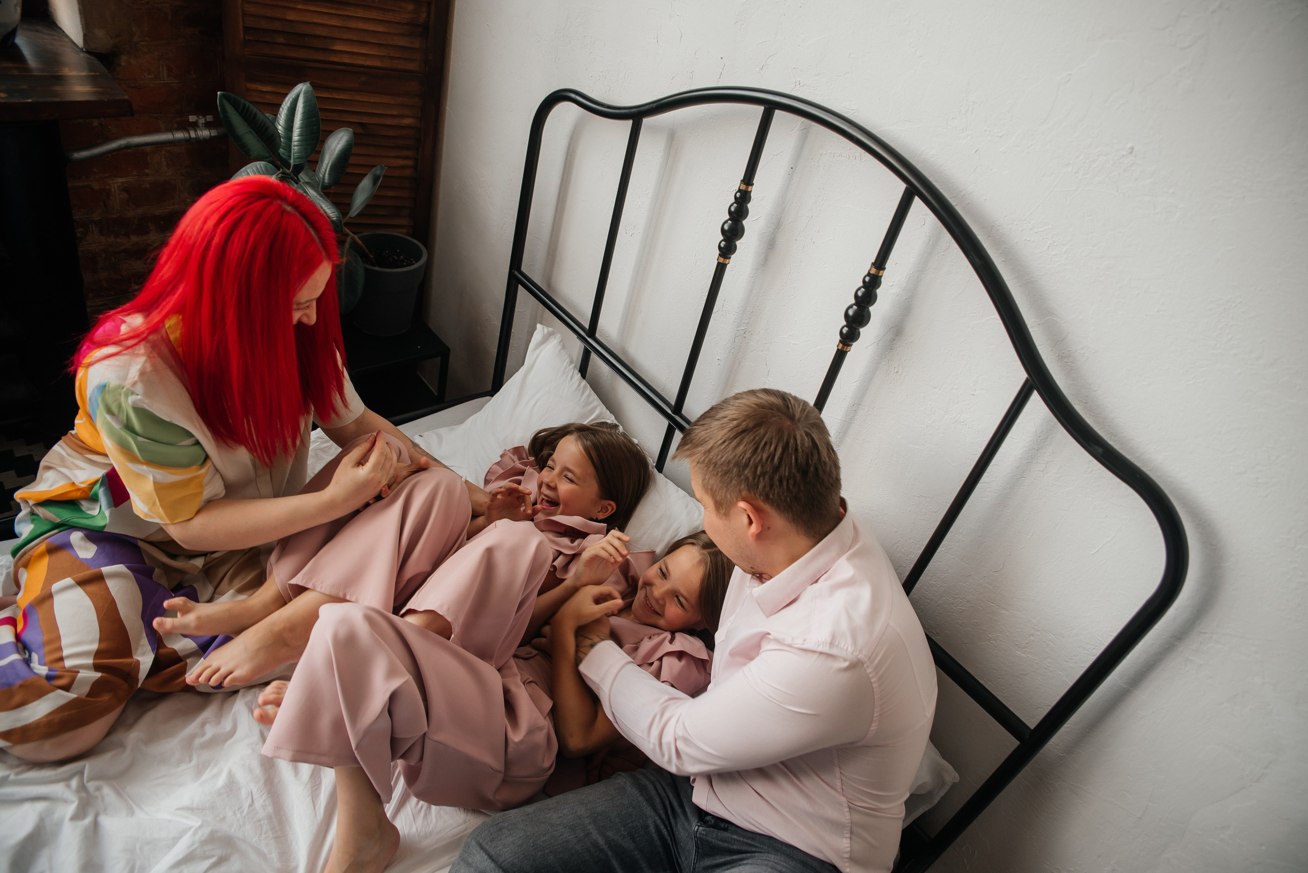 Семейная студийная. Свадебный и семейный фотограф в городе Смоленске