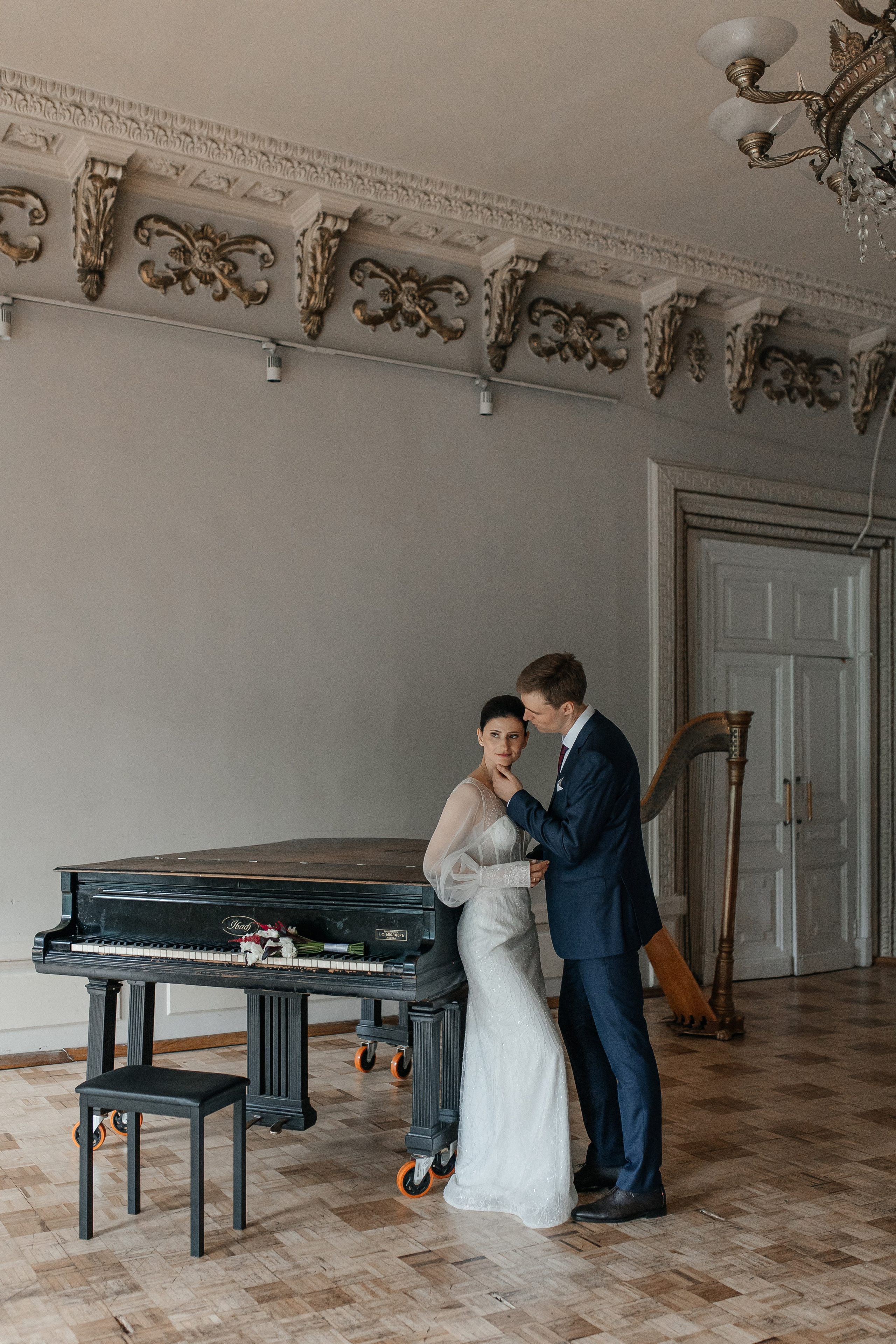 Свадебная фотосессия в студии в Москве