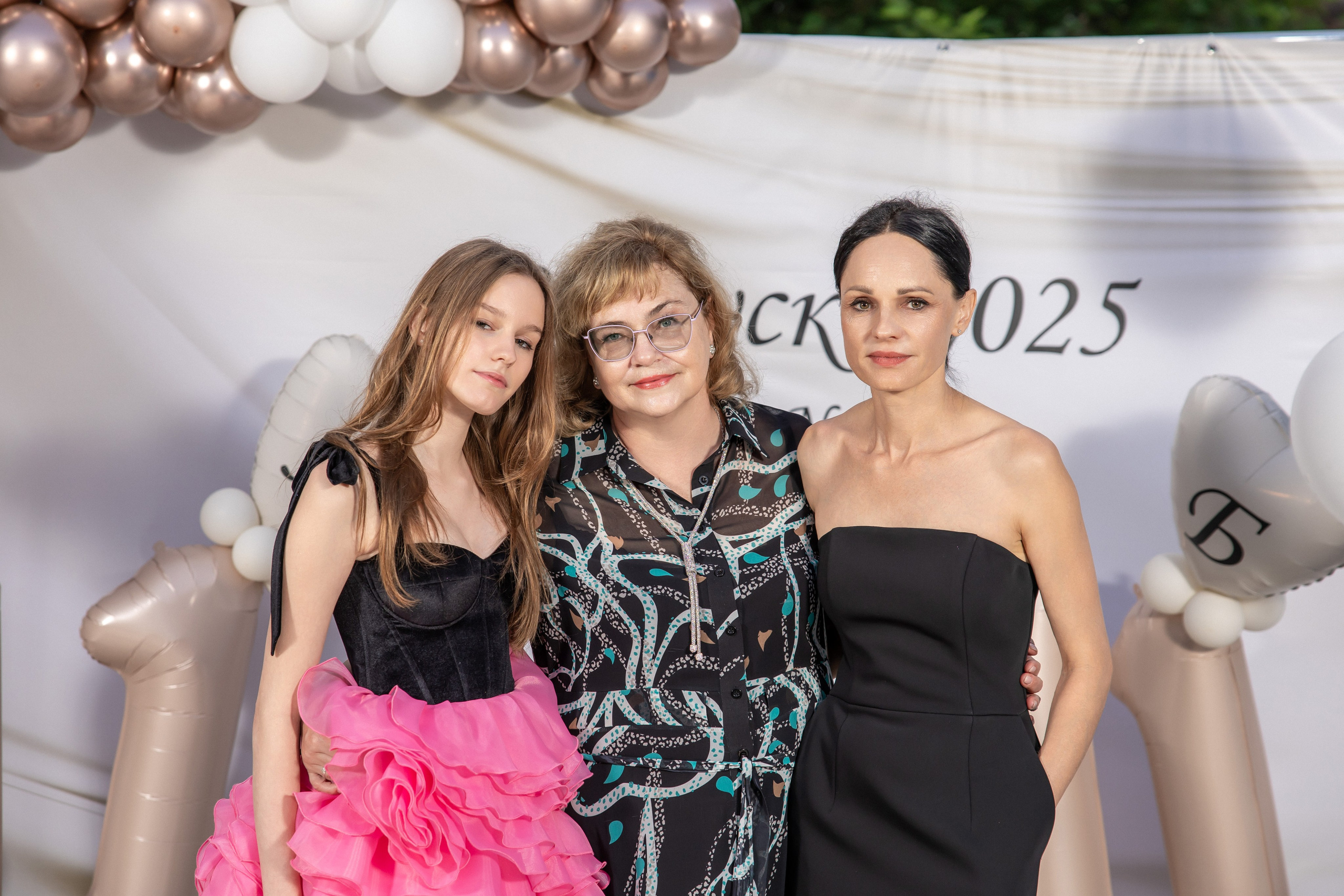 Выпускной 3 школа 25 год. Семейный и свадебный фотограф в Геленджике Михаил Шматов