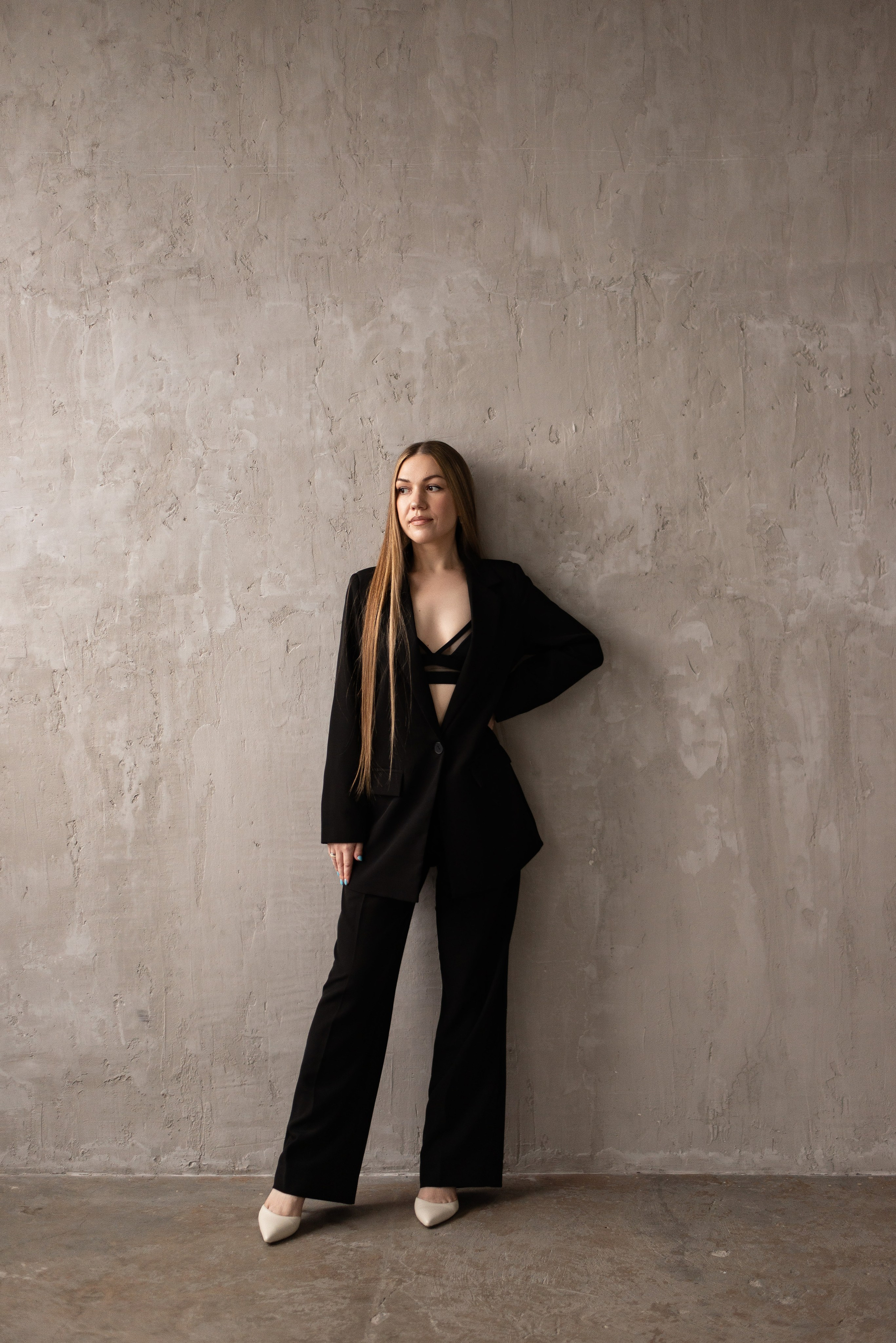 Смотреть серию. ЖЕНСКИЙ ФОТОГРАФ КРИСТИНА ВИГЕЛЬ