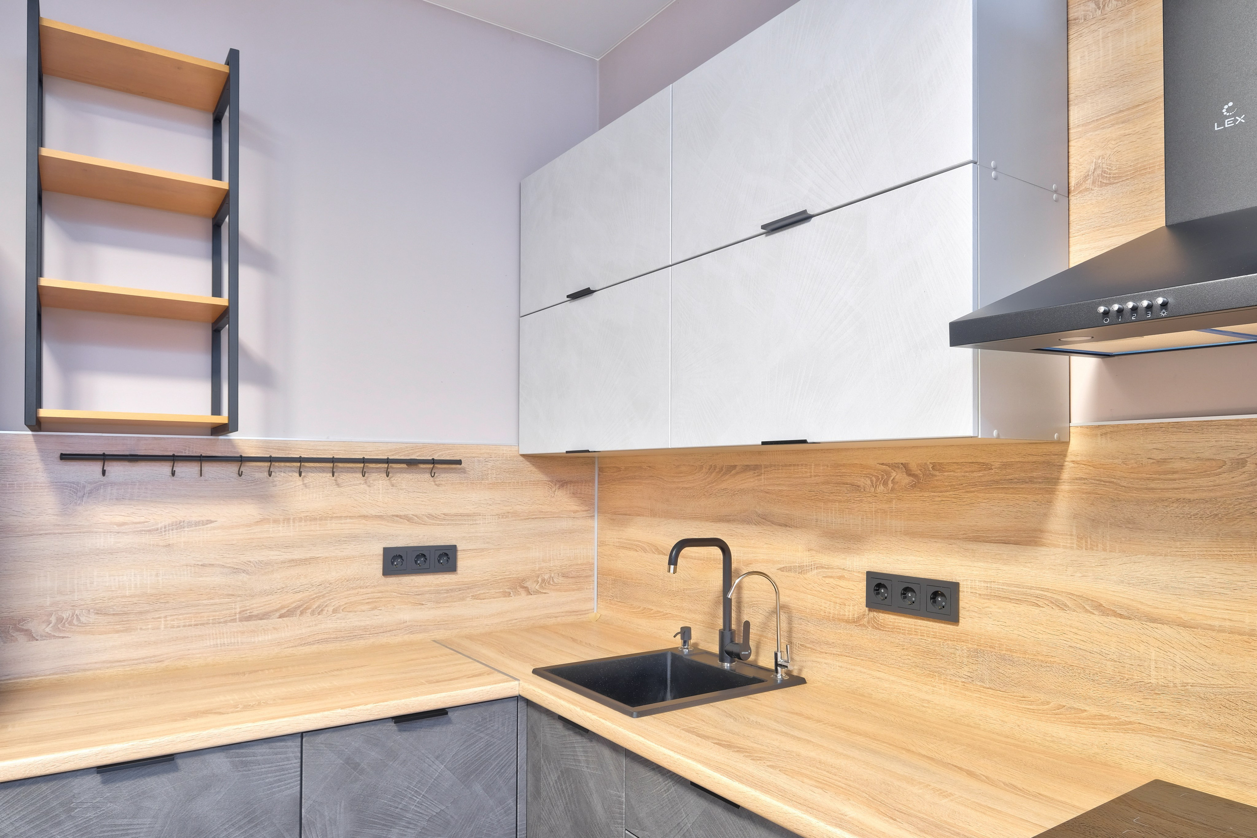 Съемка кухонного гарнитура после установки. Свадебный и репортажной фотограф Денис Ожигин в Краснодаре и Краснодарском крае