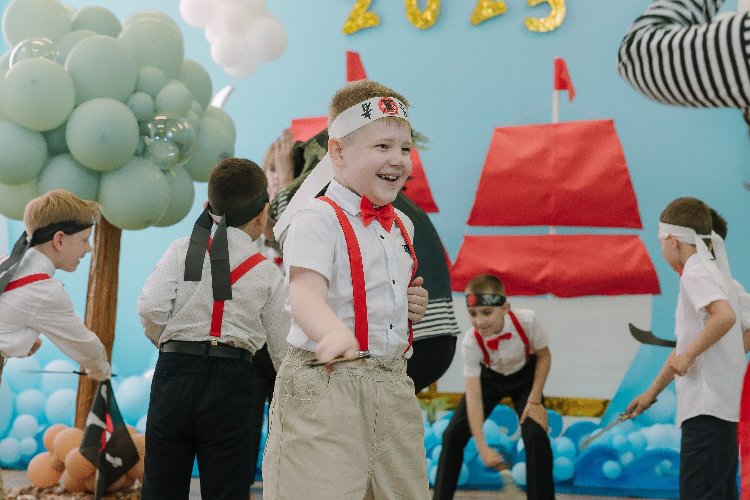 Выпускной 10 ДС. Выпускные альбомы Натальи Бутко: Новороссийск, Анапа, Геленджик