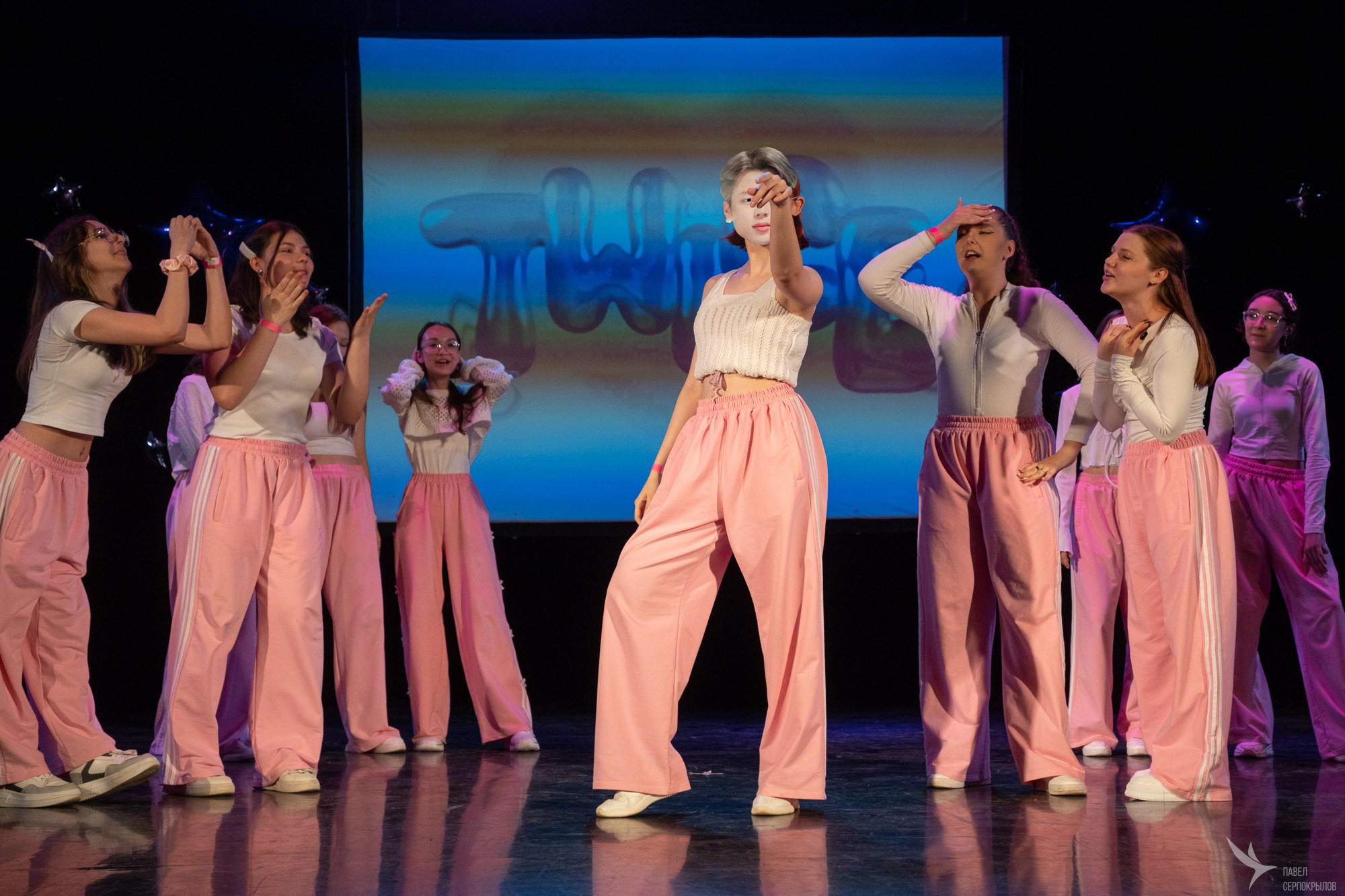 Отчетный концерт Танцевальной школы «PULSE». Репортажный фотограф в Казани Павел Серпокрылов