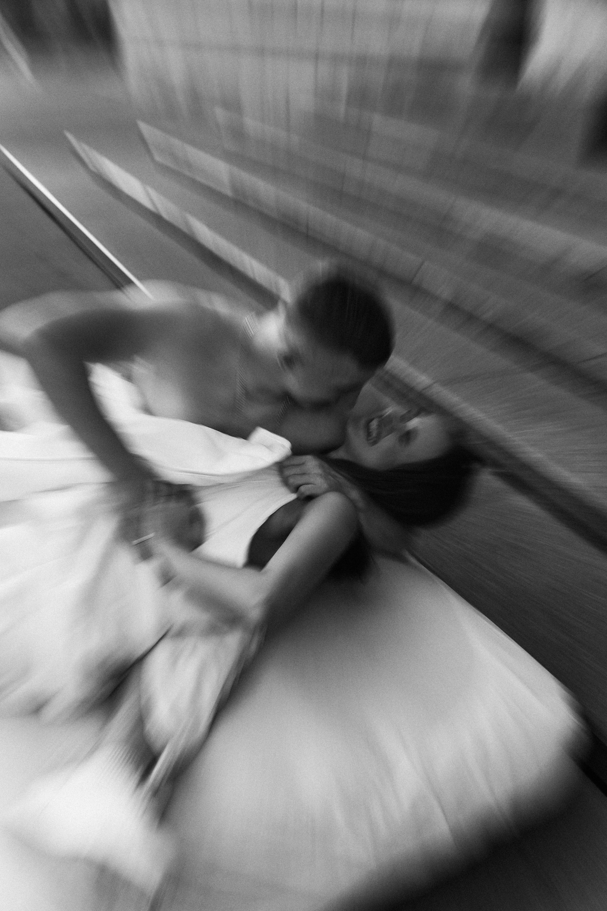 «ПРОСНИСЬ, ЭТО ЛЮБОВЬ». Maria Startseva Photo