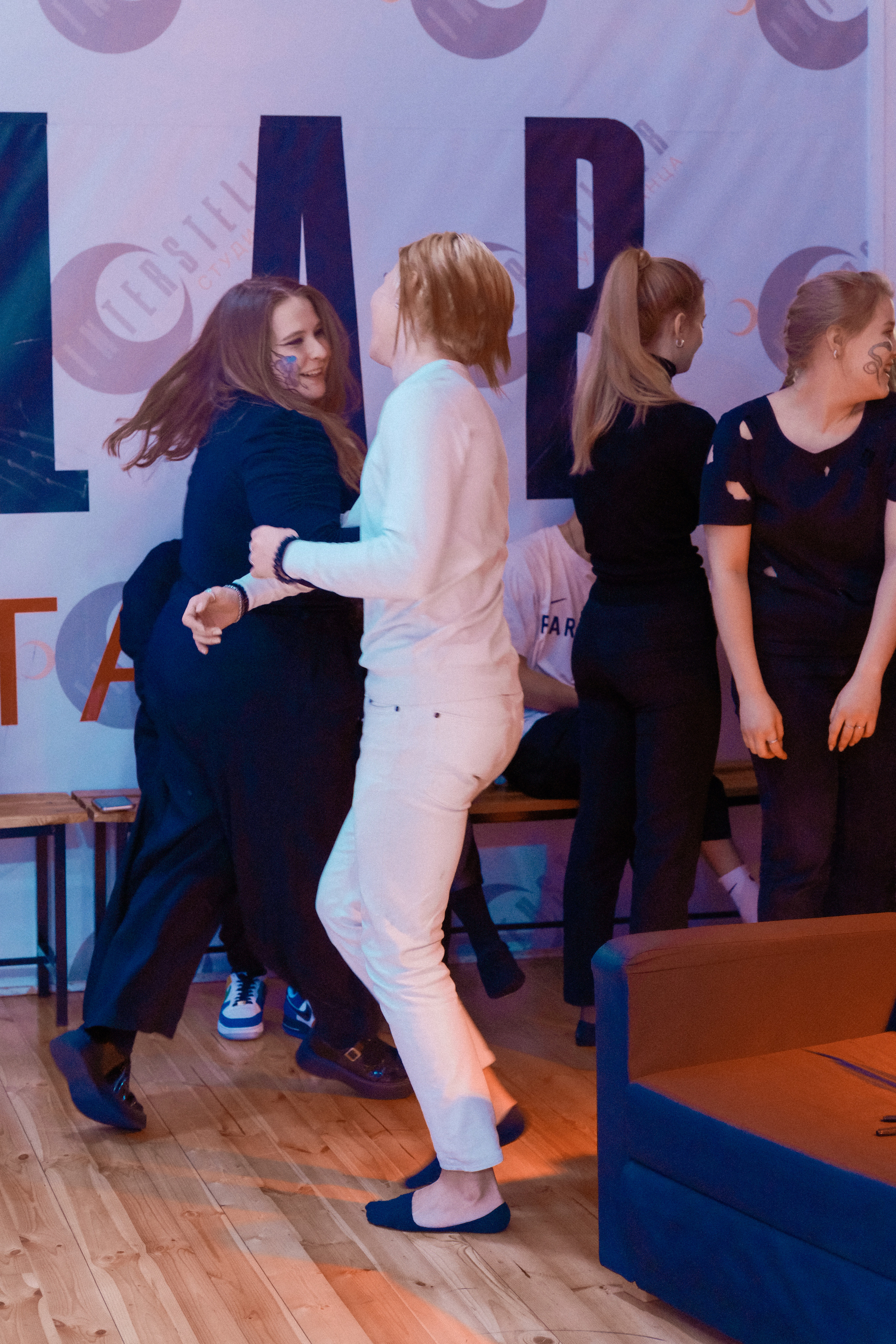 АРТстудия 2. ФОТОГРАФ/ ВИДЕОМЕЙКЕР/ Жмурченко Олег