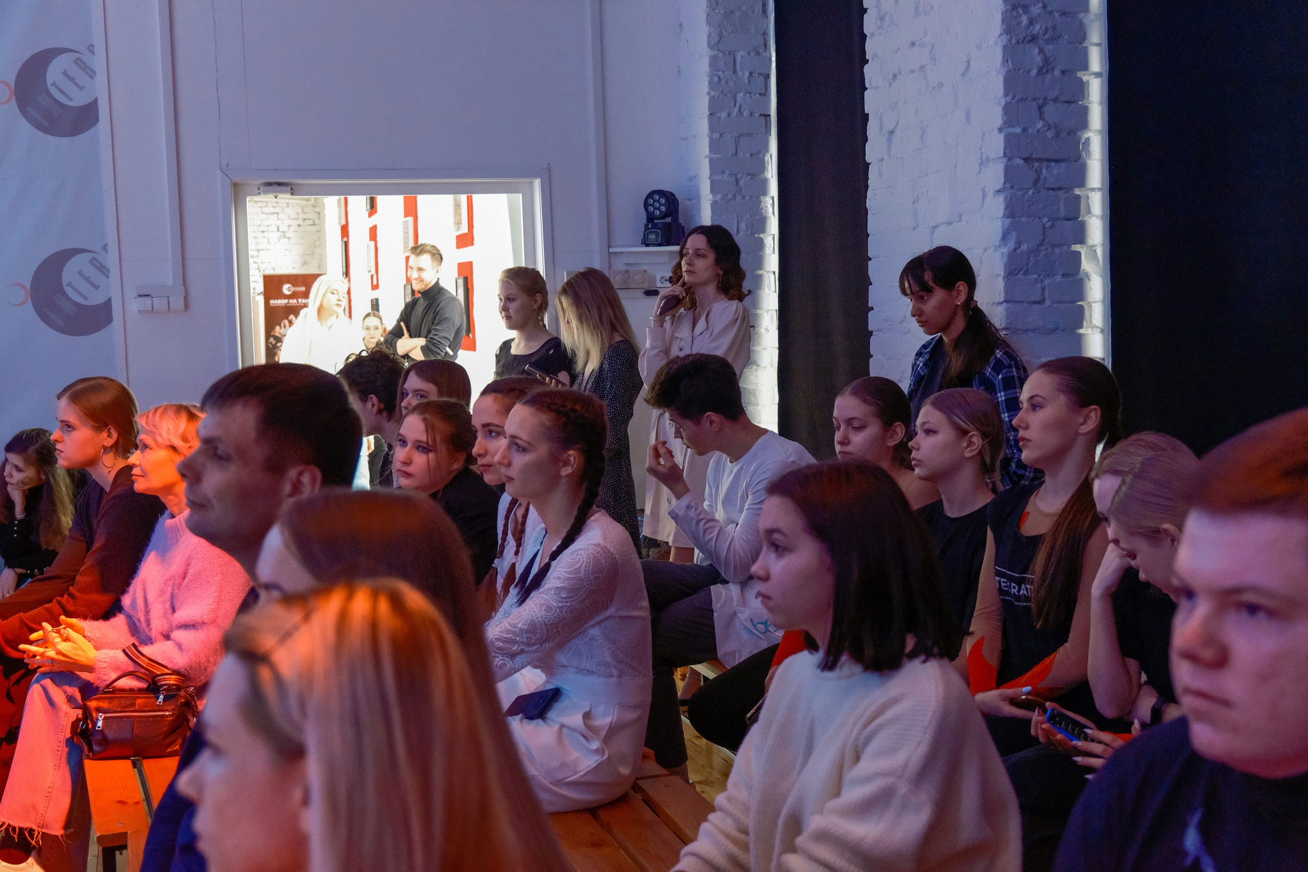 АРТстудия 2. ФОТОГРАФ/ ВИДЕОМЕЙКЕР/ Жмурченко Олег