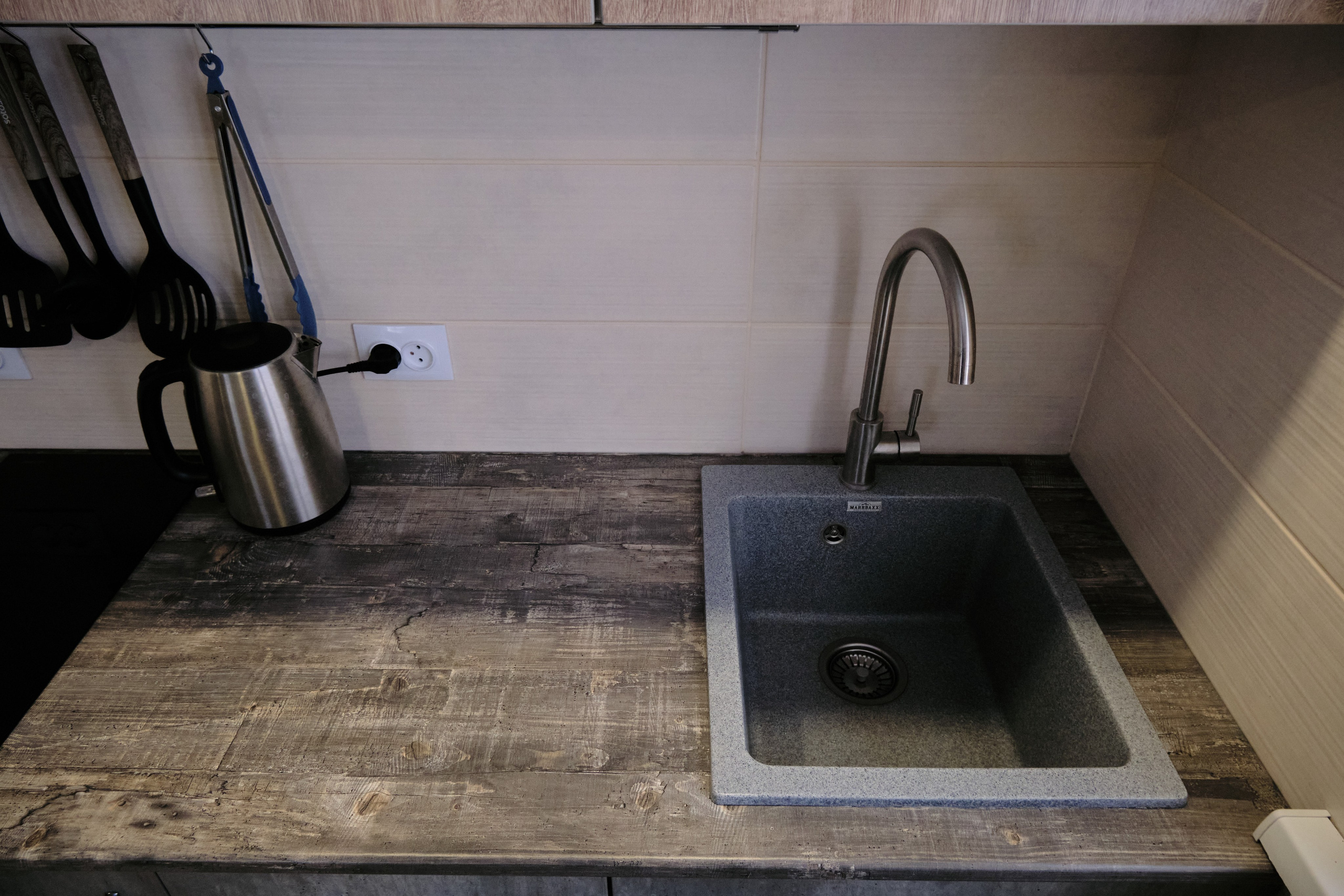 Цветочная 12. Свадебный и семейный фотограф в Новокузнецке Иван Иванов