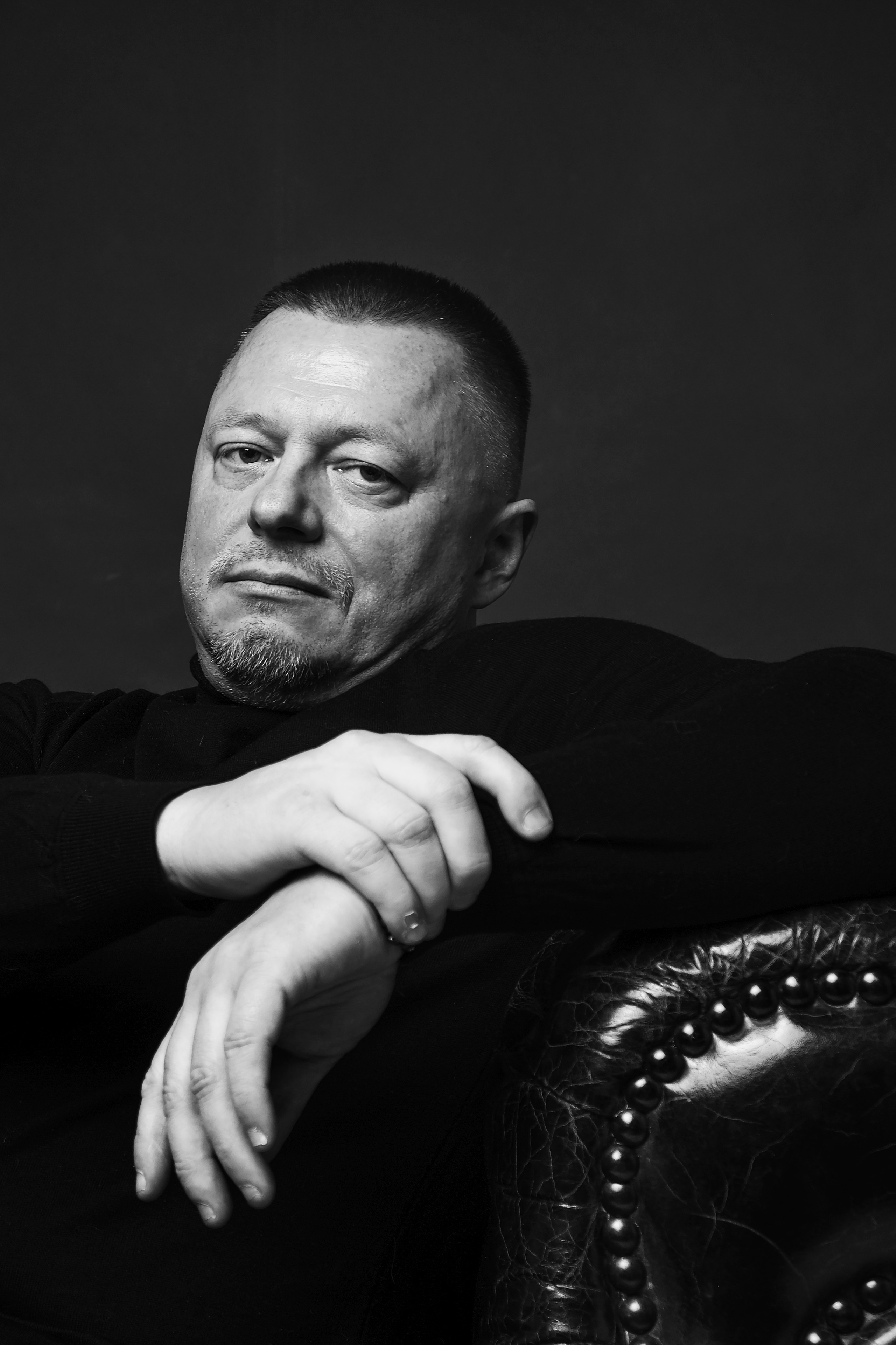 Серёга. Портретный и арт-фотограф в Санкт-Петербурге и Выборге Олег Борцов