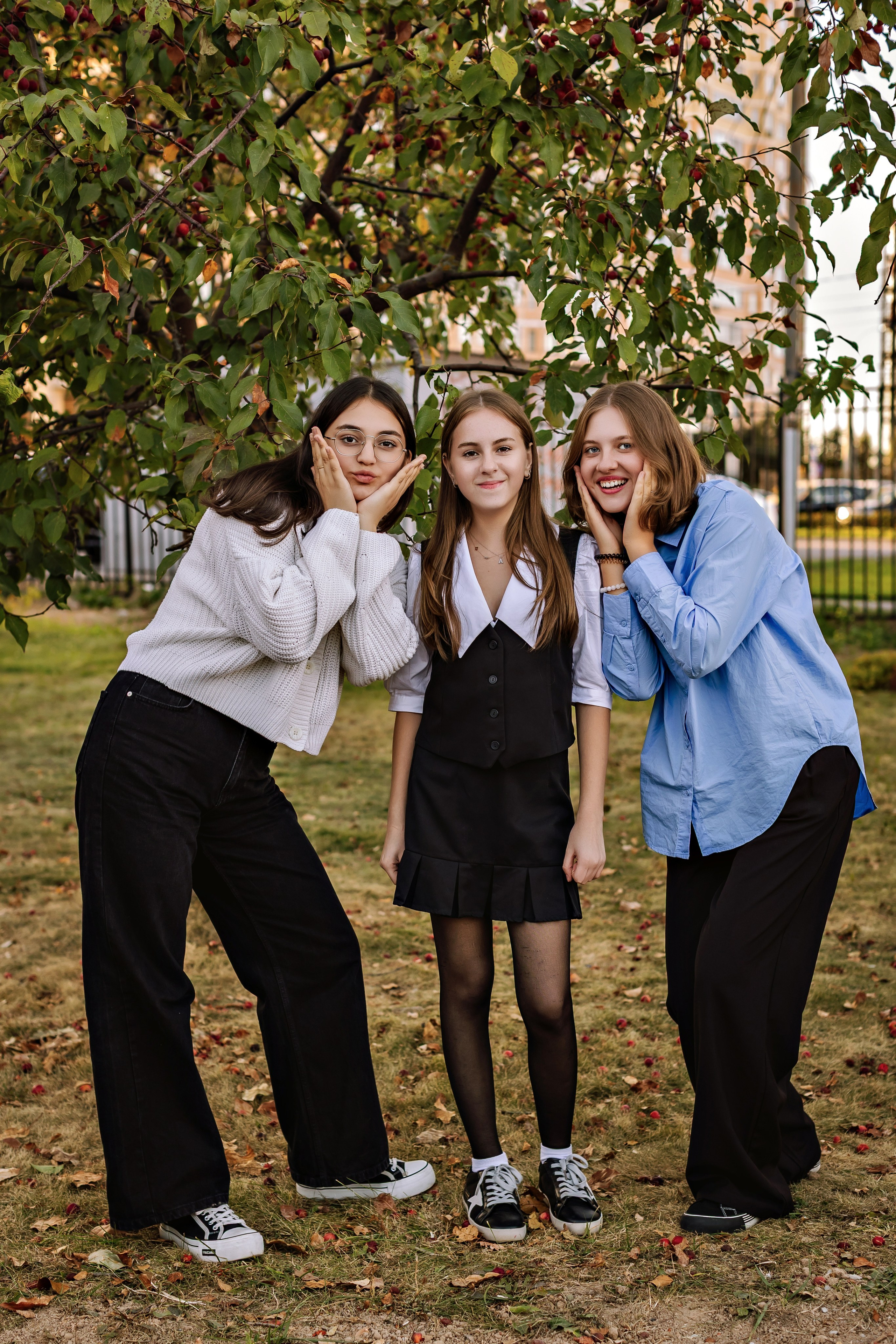 Галерея съемок в школе. Фотограф и видеограф Москва. Свадебный фотограф, видеограф. Выпускные альбомы. Оживающие альбомы
