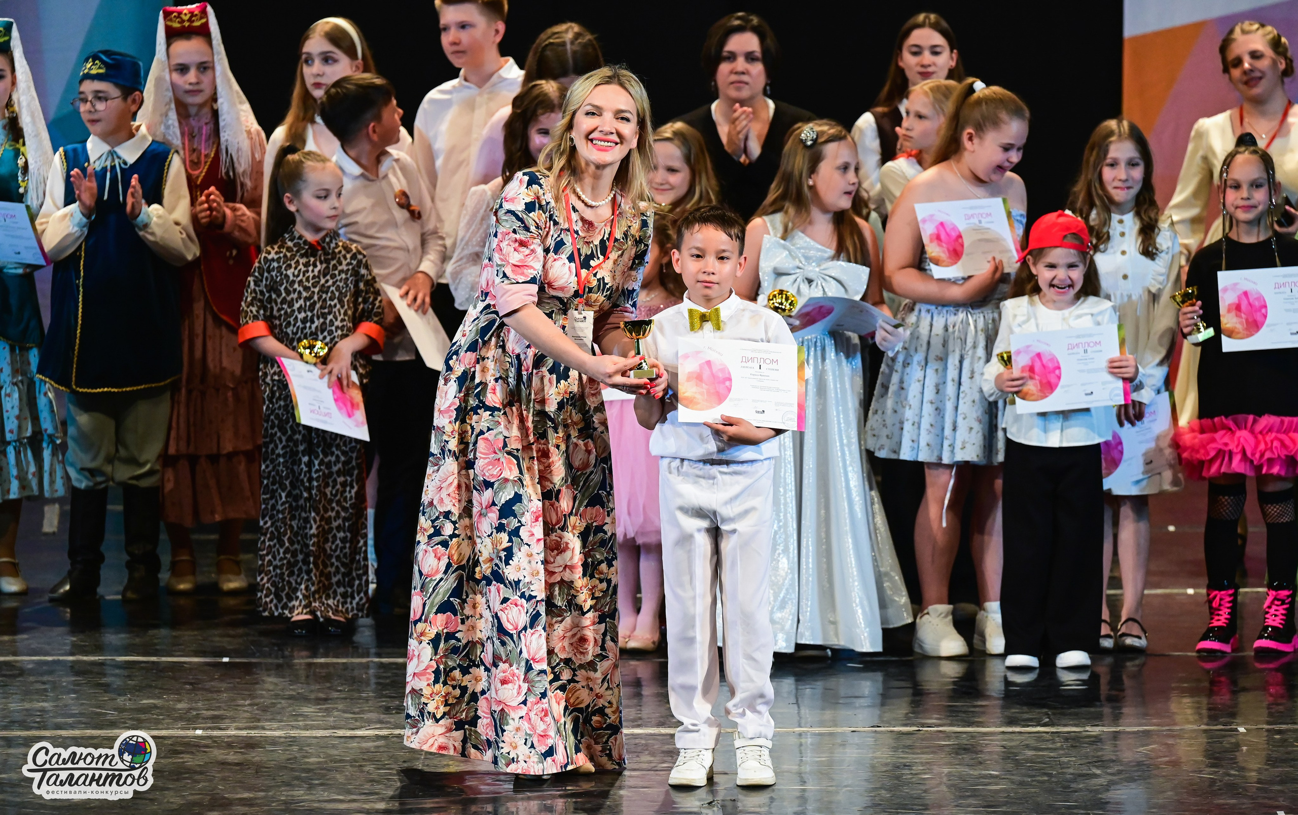 14.06.2025 «Салют Талантов» 41-й Международный фестиваль-конкурс «МОСКВА ВЕРИТ ТАЛАНТАМ» г. Москва. Медиастудия Фото Концепт