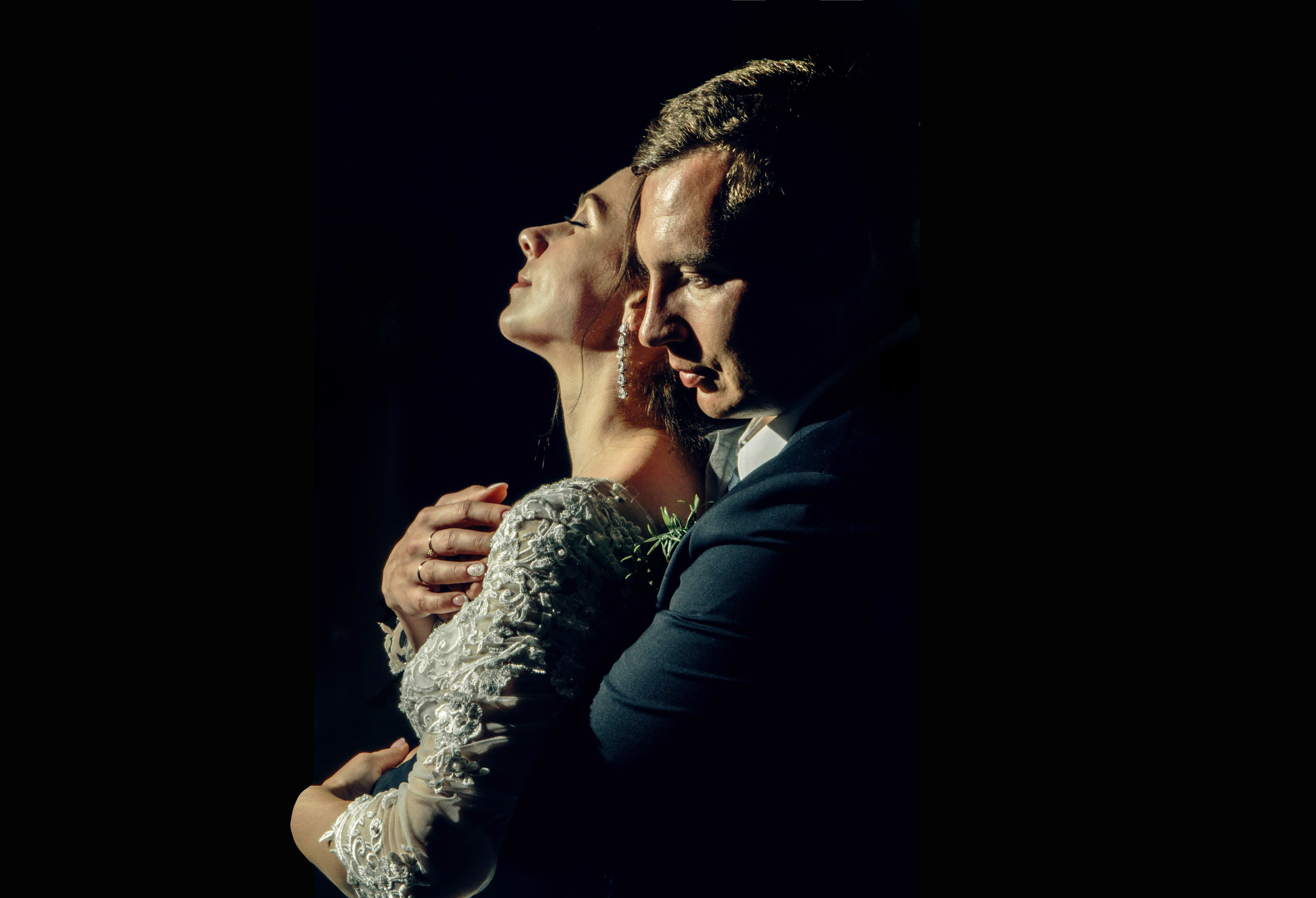 Свадьбы. Спасибо за проявленный интерес к моему творчеству! Меня зовут Россохат