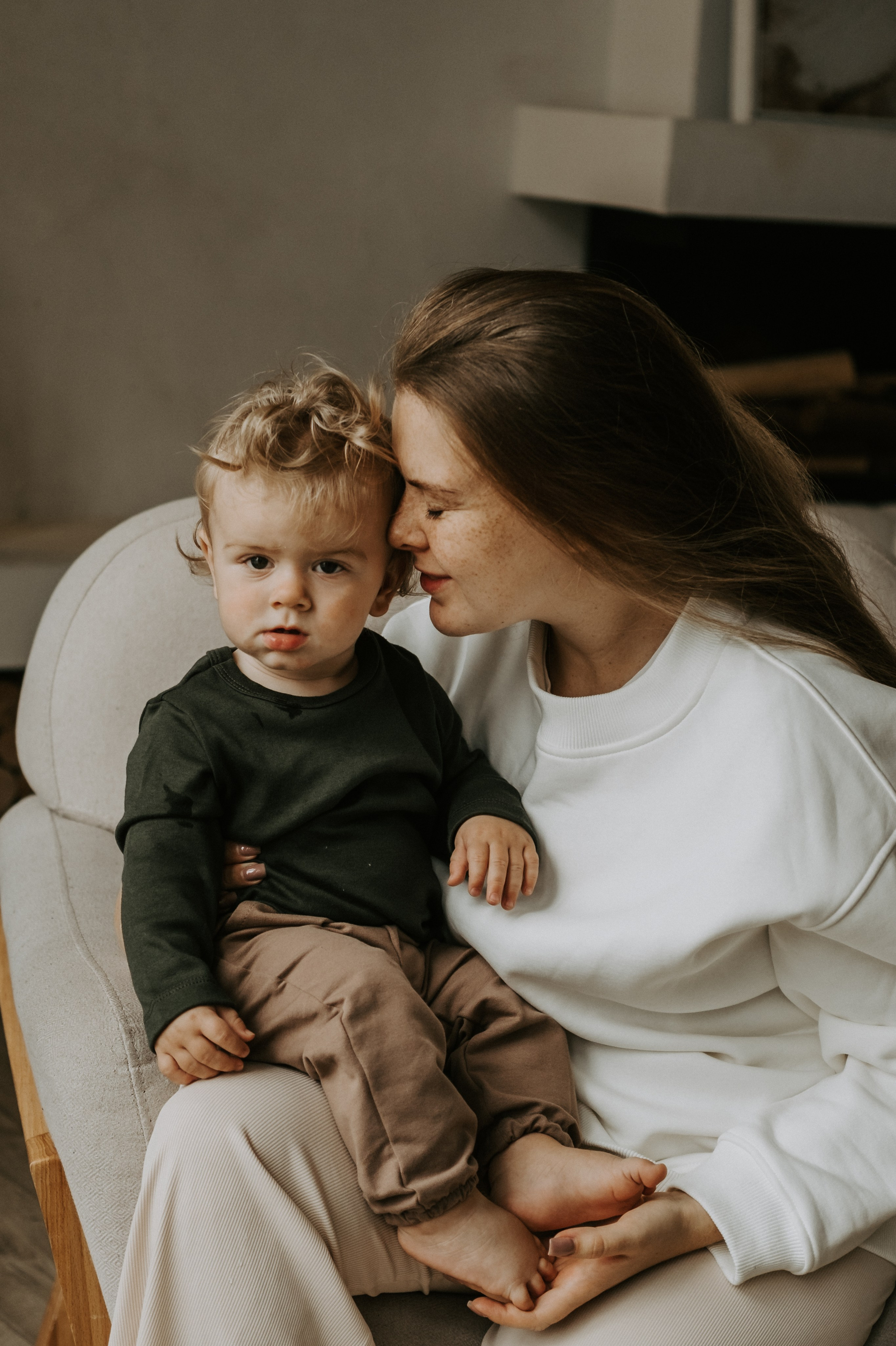 Красивая семья, уютная семейная фотосессия. Семейный фотограф в Москве Кристина Маркос