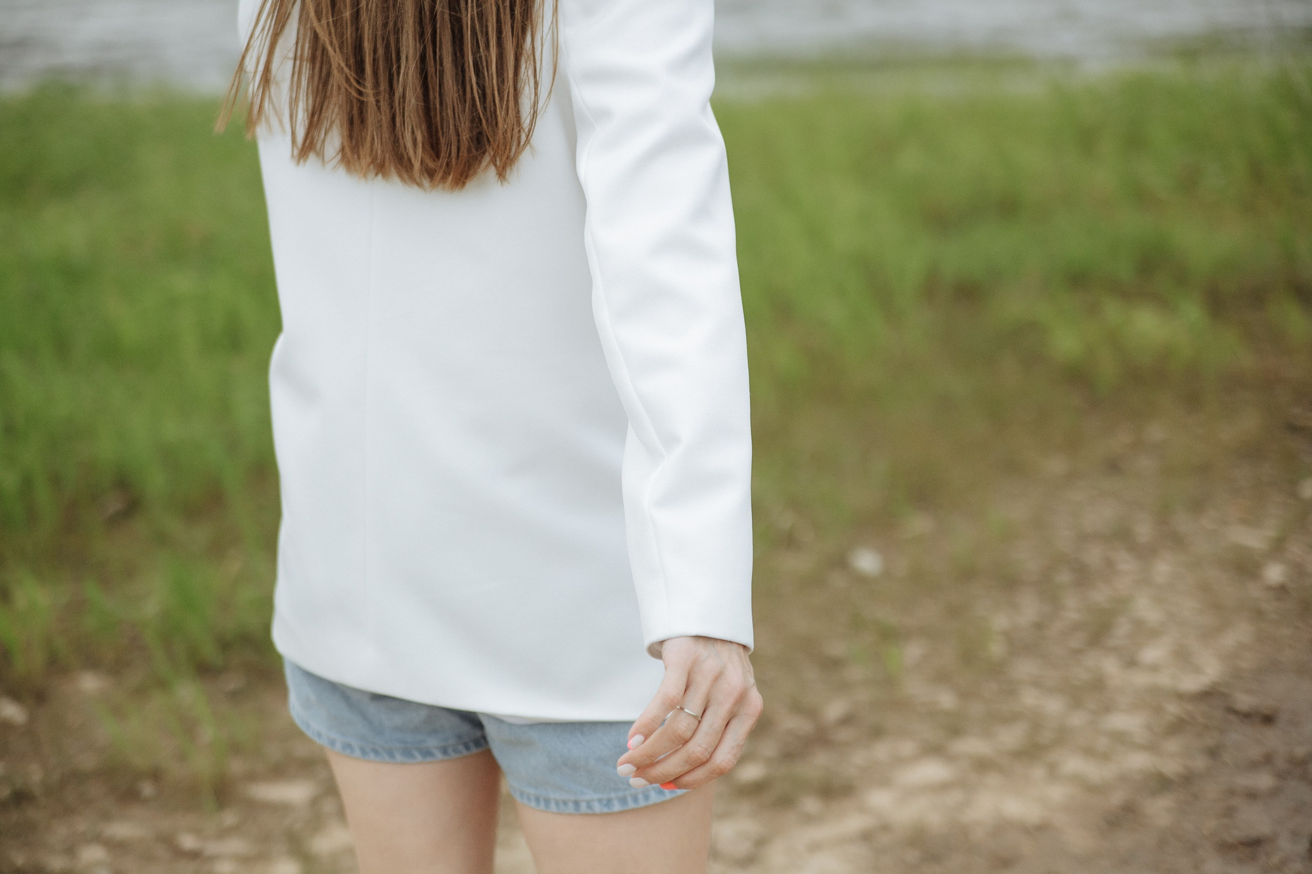 Летняя ветреная. Озеро Ильмень. Семейный фотограф, свадебный фотограф, женский портрет в Санкт-Петербу