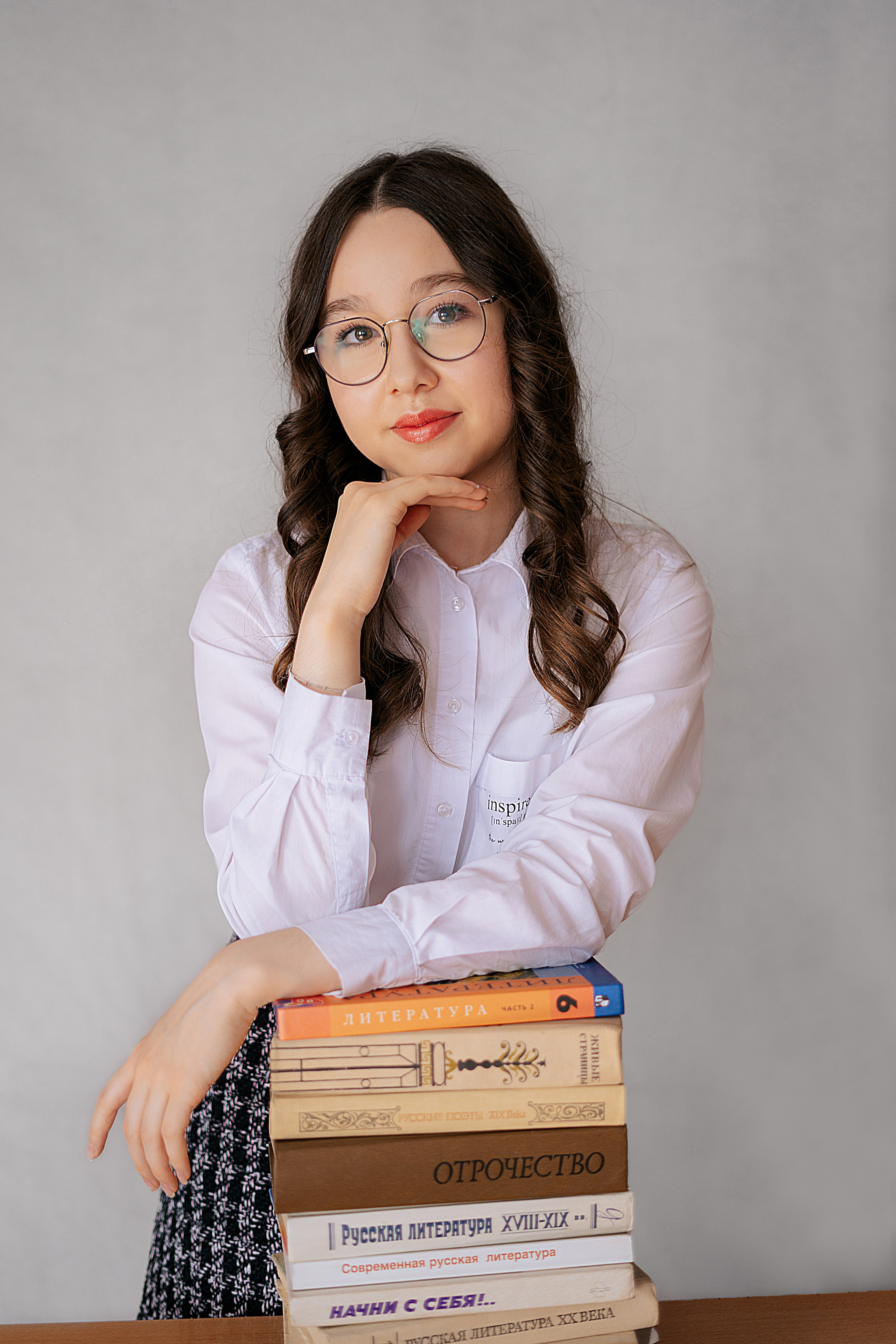 Школьные портреты. Школьный фотограф в Челябинске. Выпускные фотоальбомы