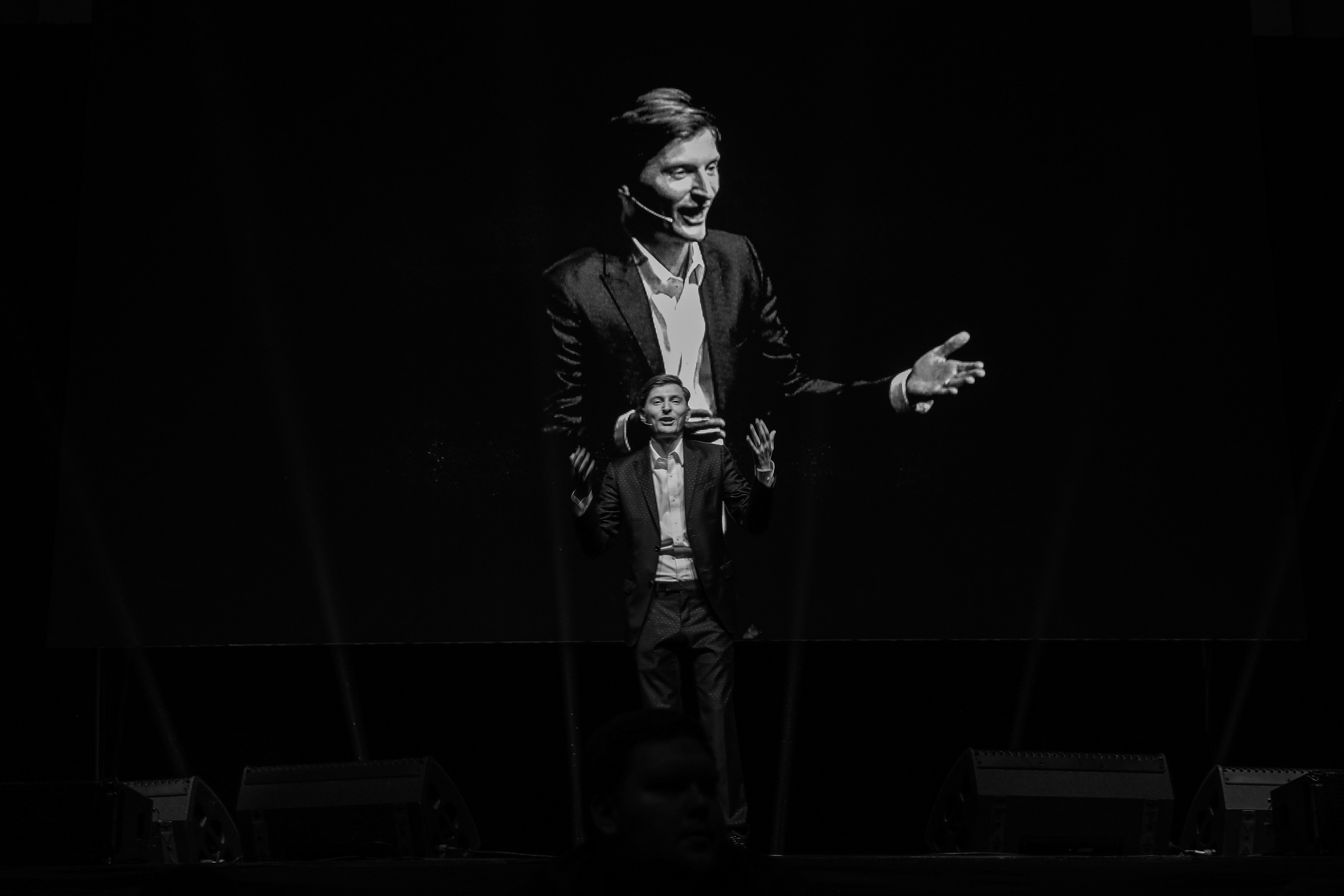 «ПАВЕЛ ВОЛЯ STAND-UP». Photographer Viktoriya Markushina «My world throug»