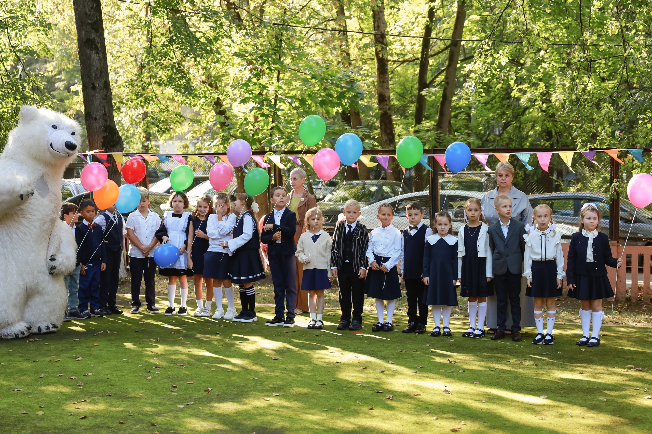 1 сентября на линейке и в школе. Визуал для эспертов и блогеров