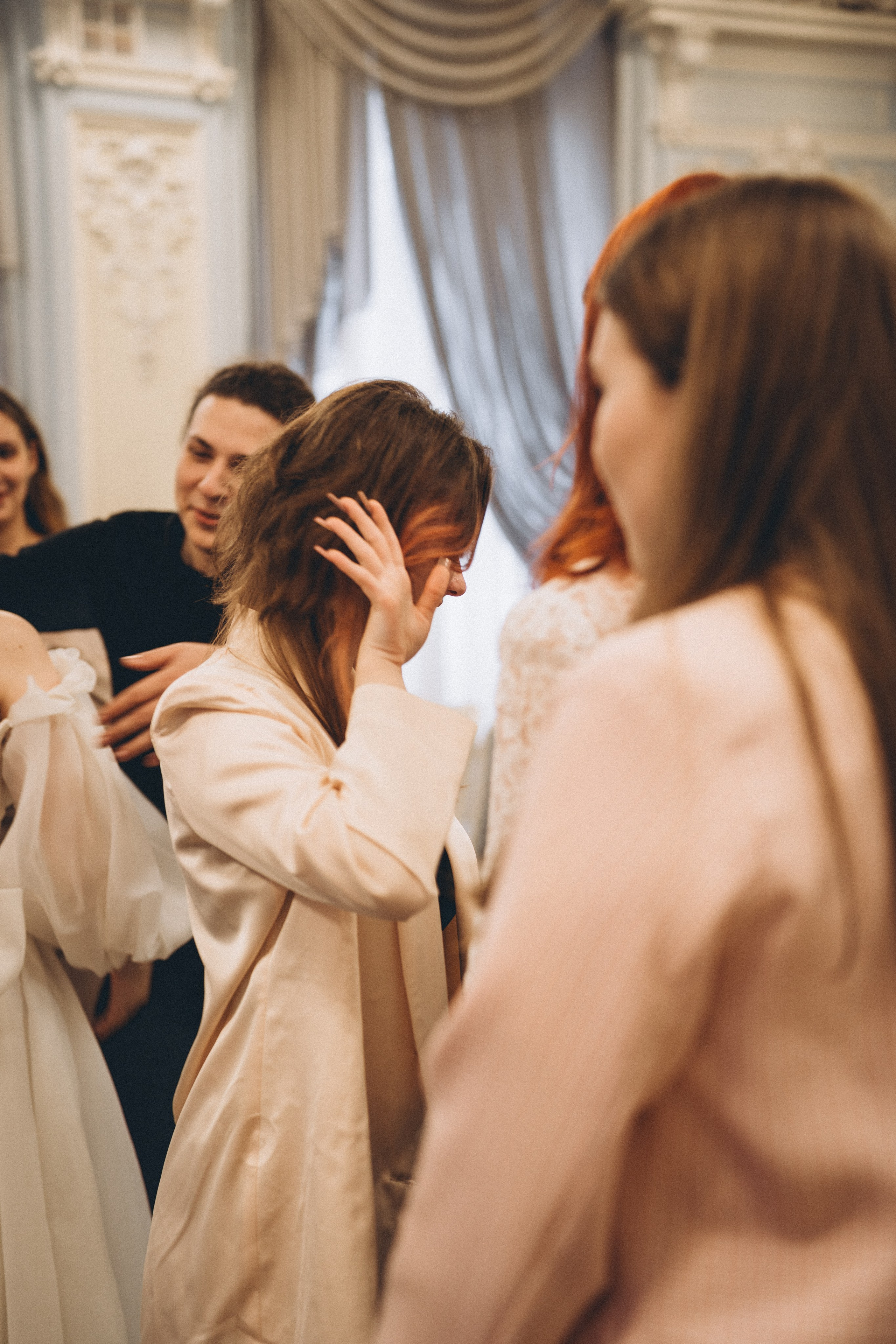 СВАДЕБНАЯ СЬЕМКА ВО ВТОРОМ ДВОРЦЕ С ГОСТЯМИ И ПРОГУЛКА В ТАВРИЧЕСКОМ САДУ. Профессиональный фотограф, Санкт-Петербург — Виктория Богомолова