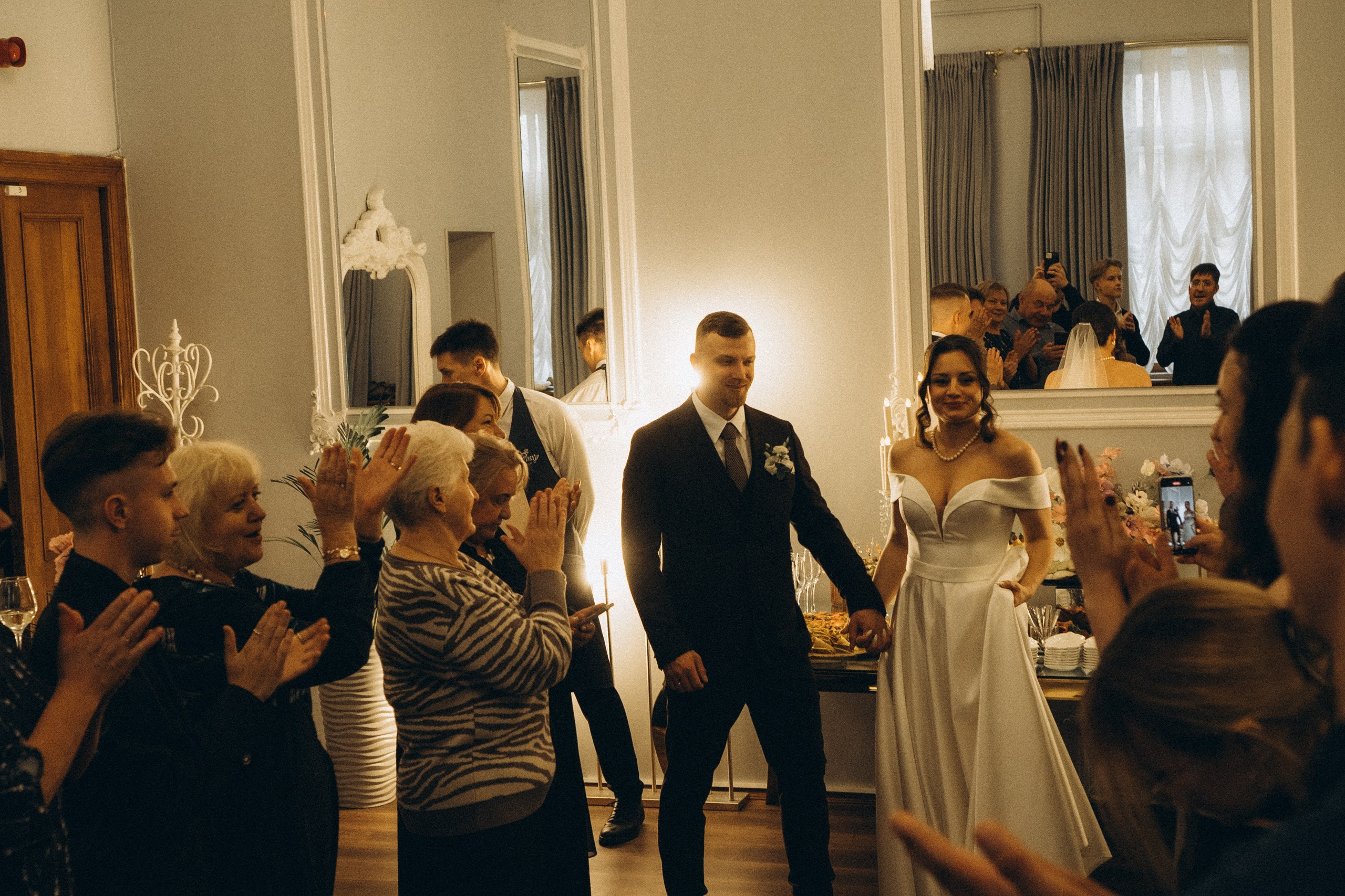 СЬЕМКА РЕПОРТАЖ В ЗАГСЕ (2 ДВОРЕЦ). Профессиональный фотограф, Санкт-Петербург — Виктория Богомолова