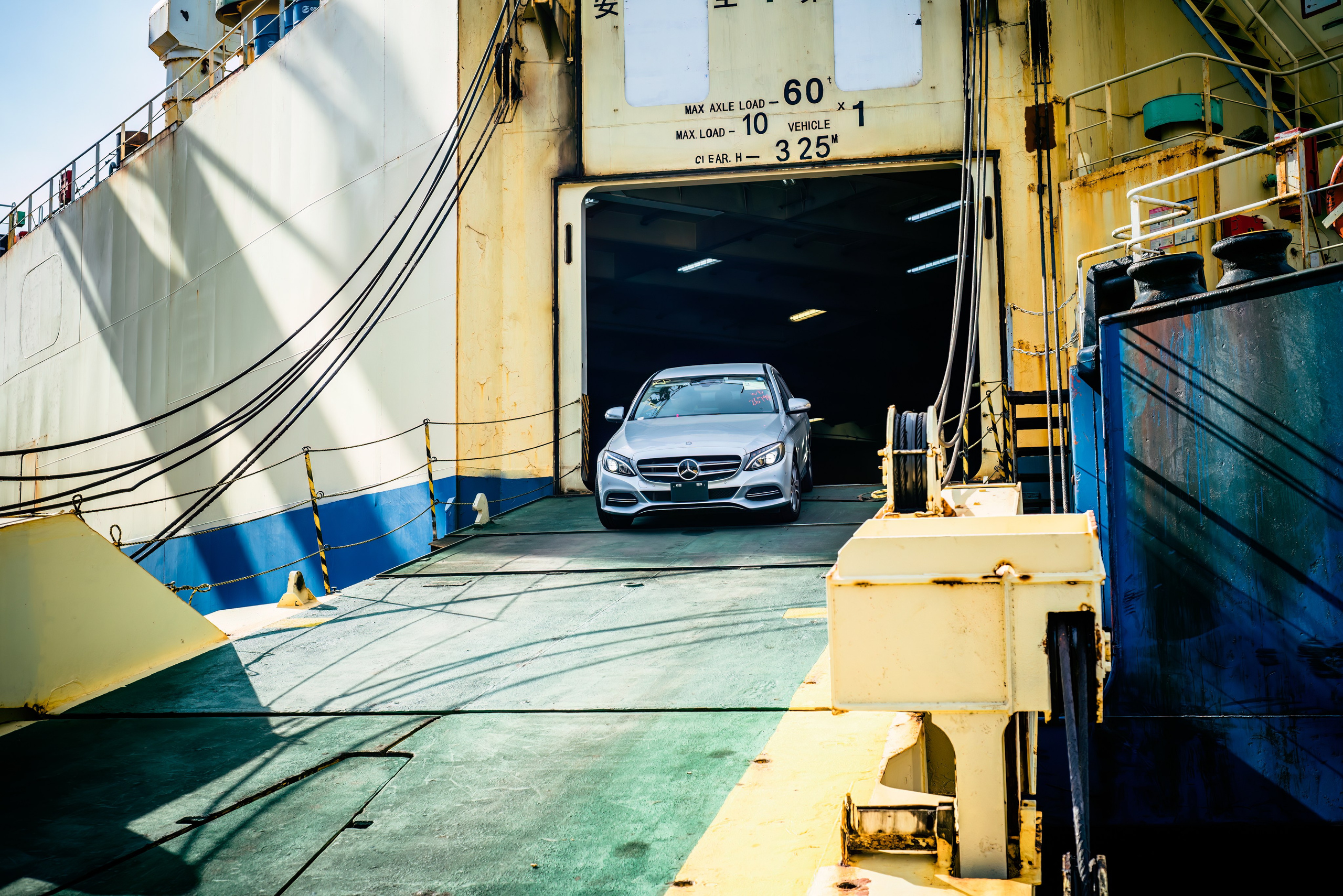 Фотосъёмка автомобилей, мотоциклов и деталей