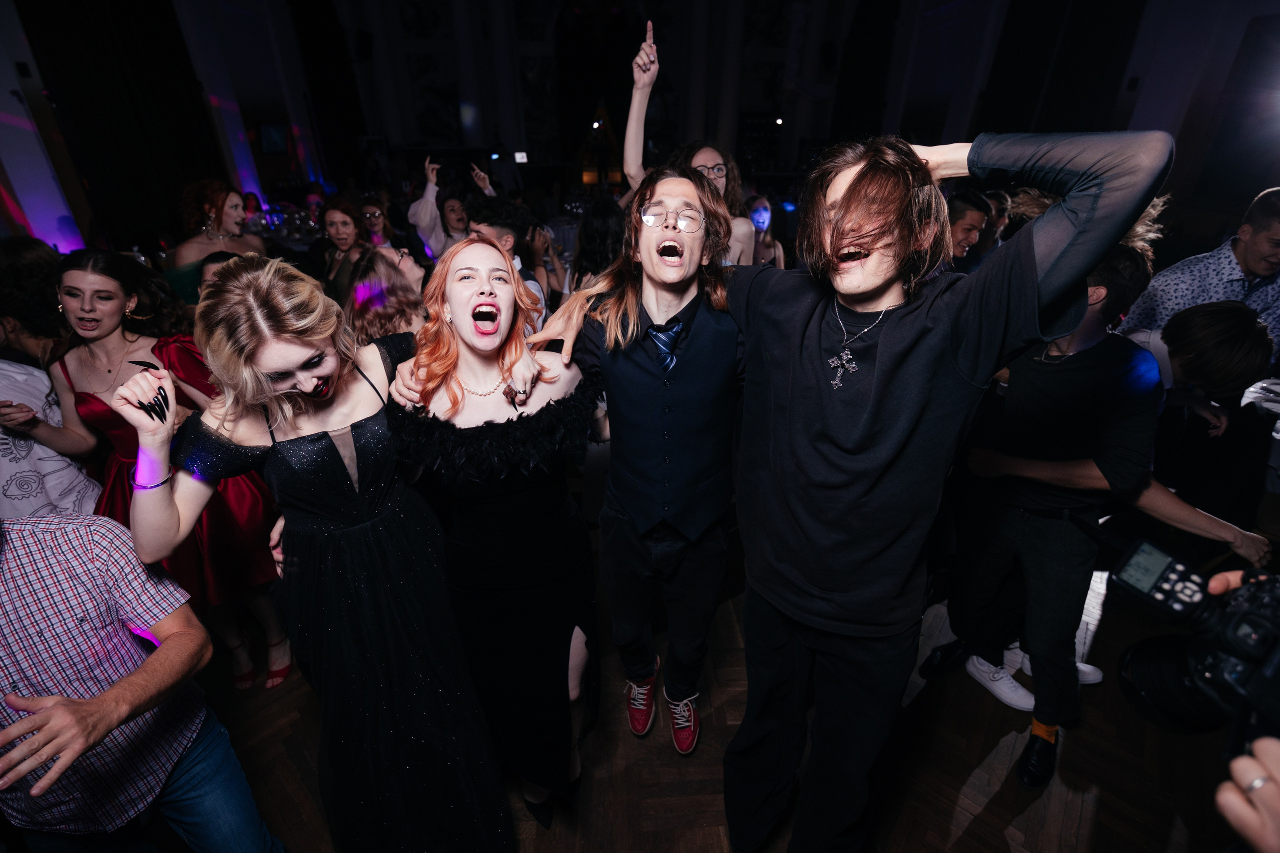 Выпускной 11 класс. Фотограф Крохин Олег