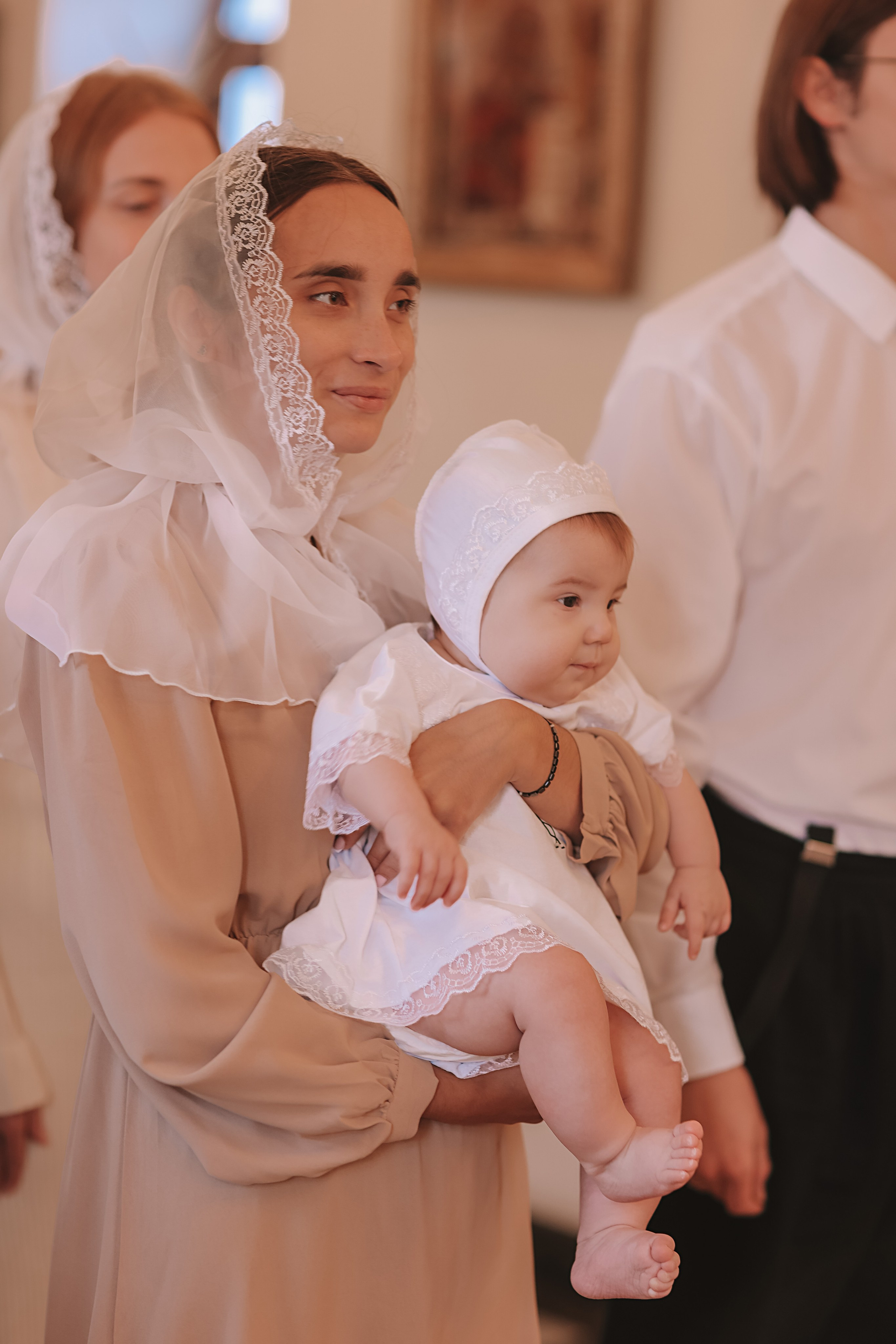 Крещение круглая церковь. Семейный фотограф Тюмень, фотограф на роды Салмина Мария