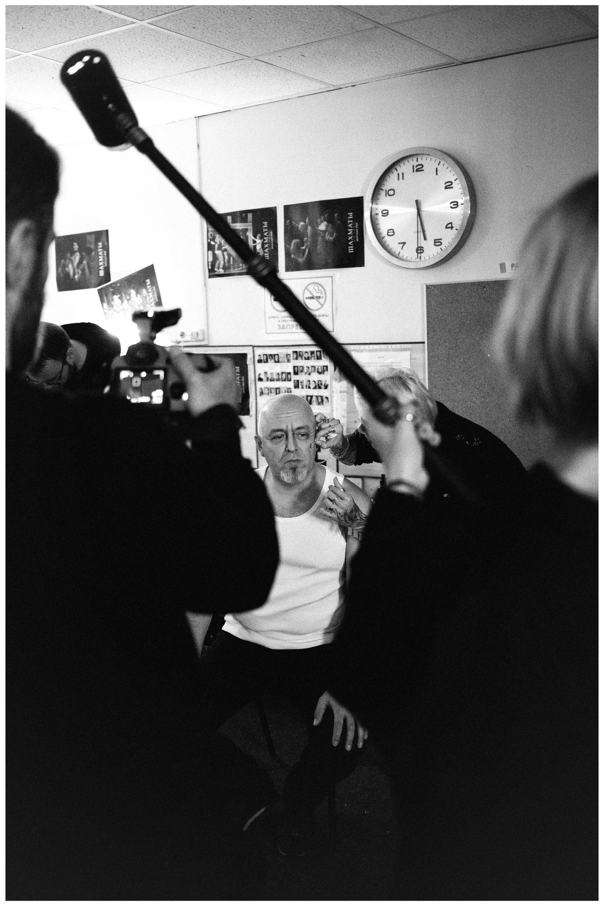 Theatre backstages. Portrait and backstage photographer Nina Crane