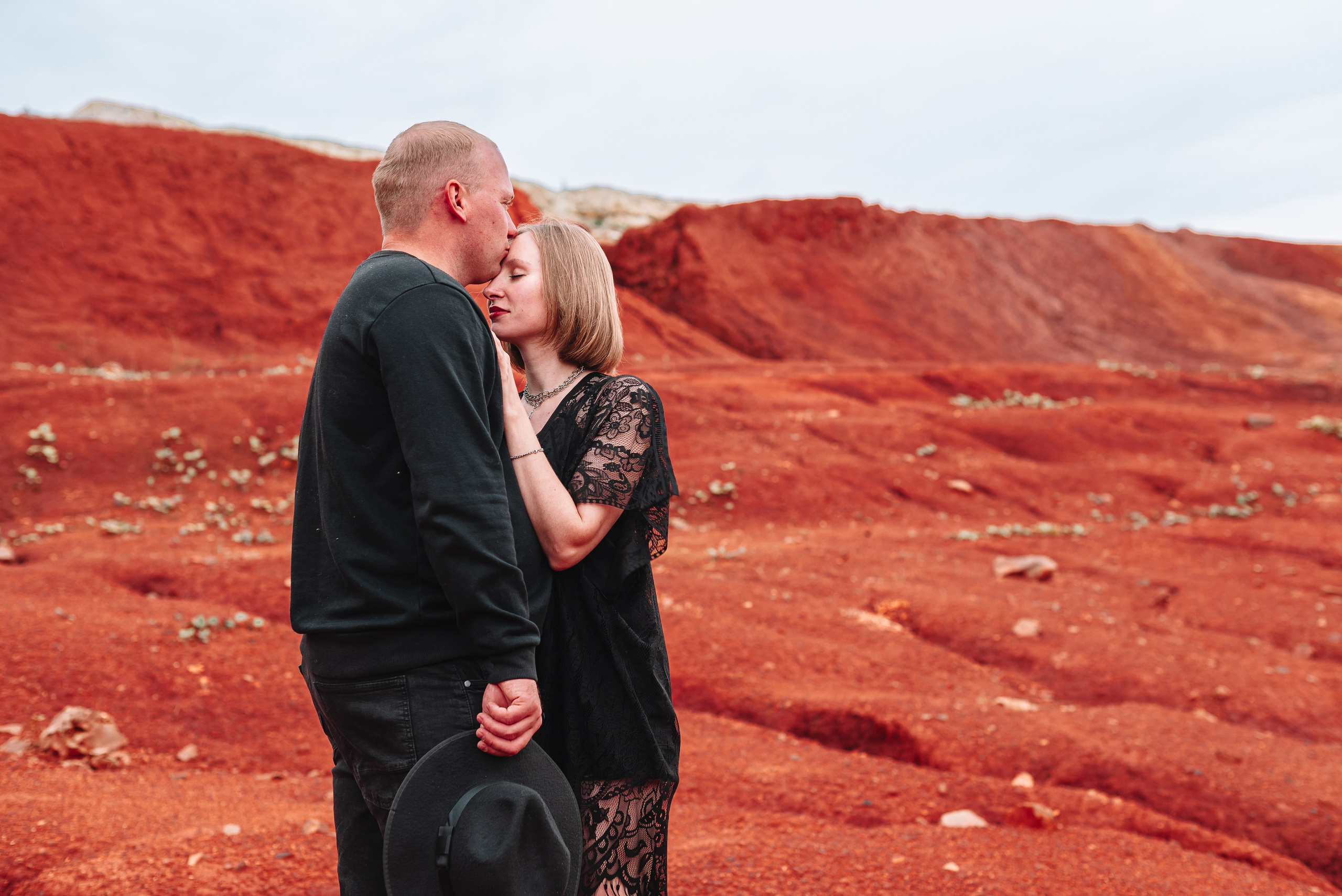 Love Story Фотосессия на Гурьевском карьере (Марс)