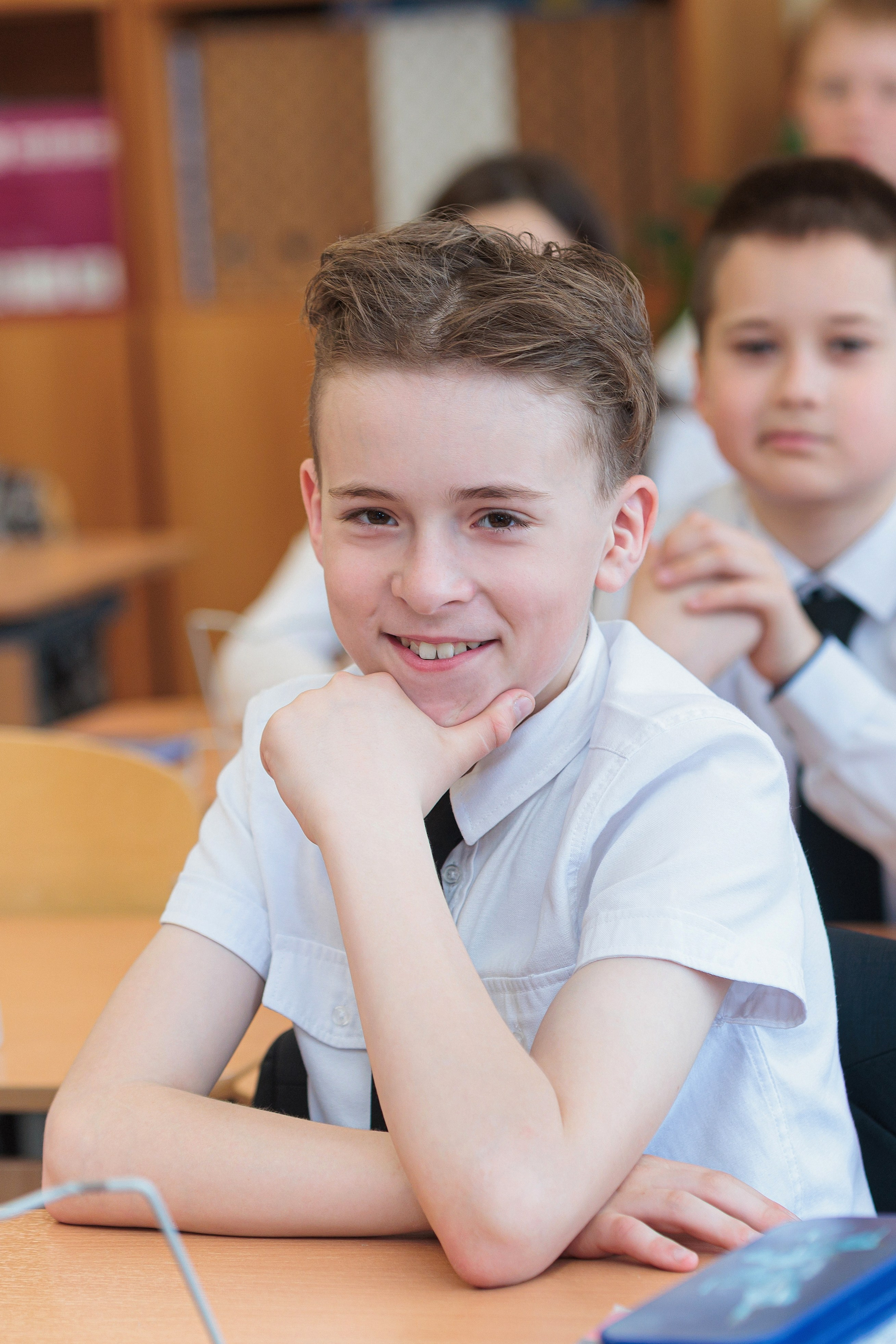 Фотосъёмка для выпускных альбомов из начальной школы. Свадебный, семейный, детский фотограф в Санкт-Петербурге