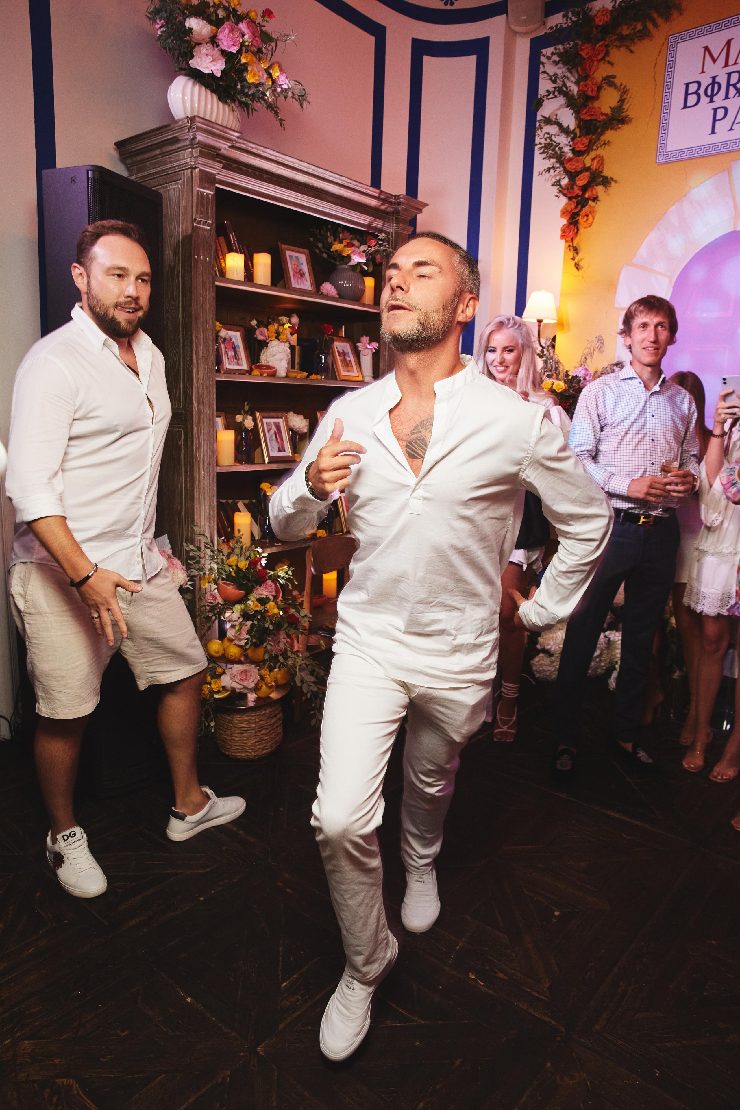 Фотограф на юбилей. Эмоциональный репортаж. Александр Чернин. Семейный и событийный фотограф