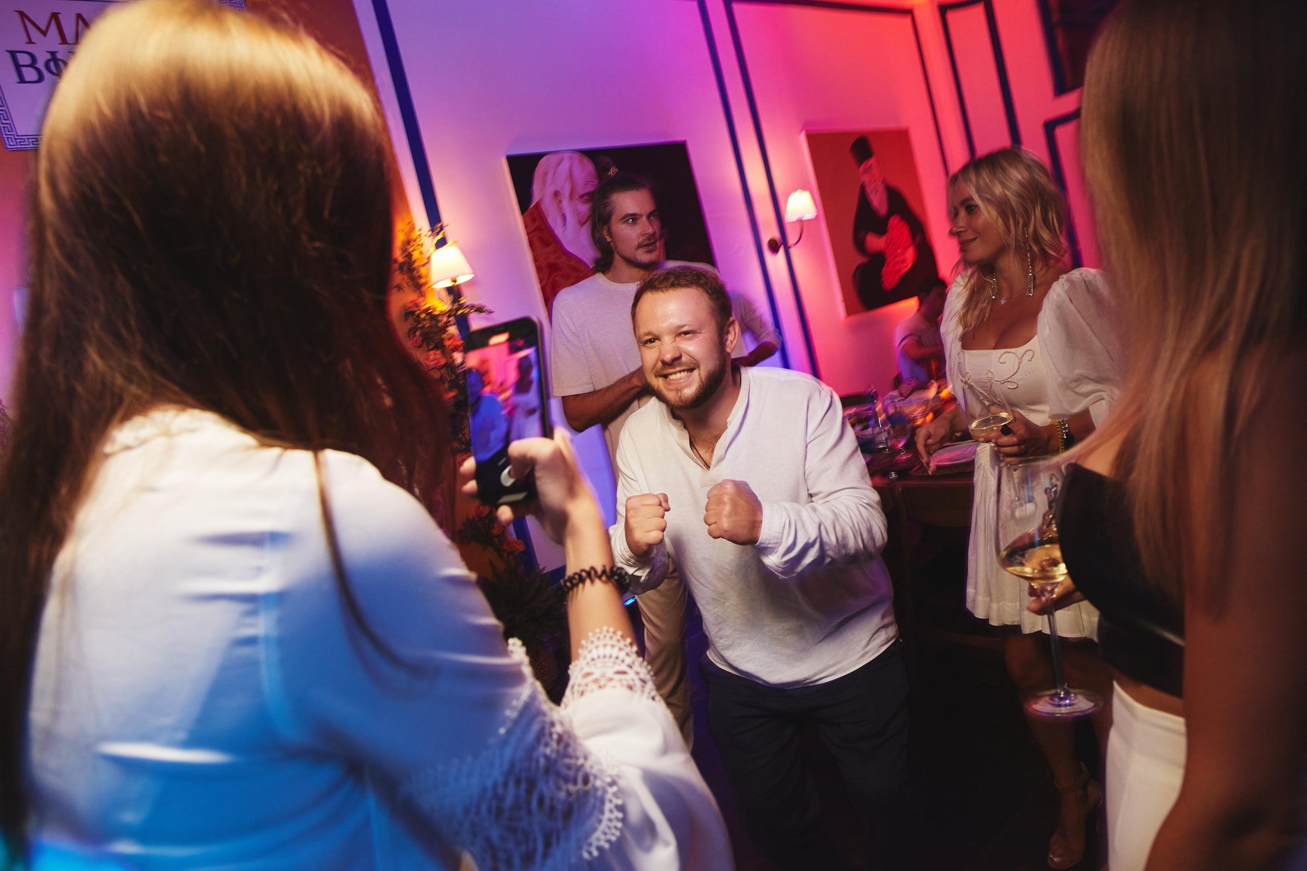 Фотограф на юбилей. Эмоциональный репортаж. Александр Чернин. Семейный и событийный фотограф